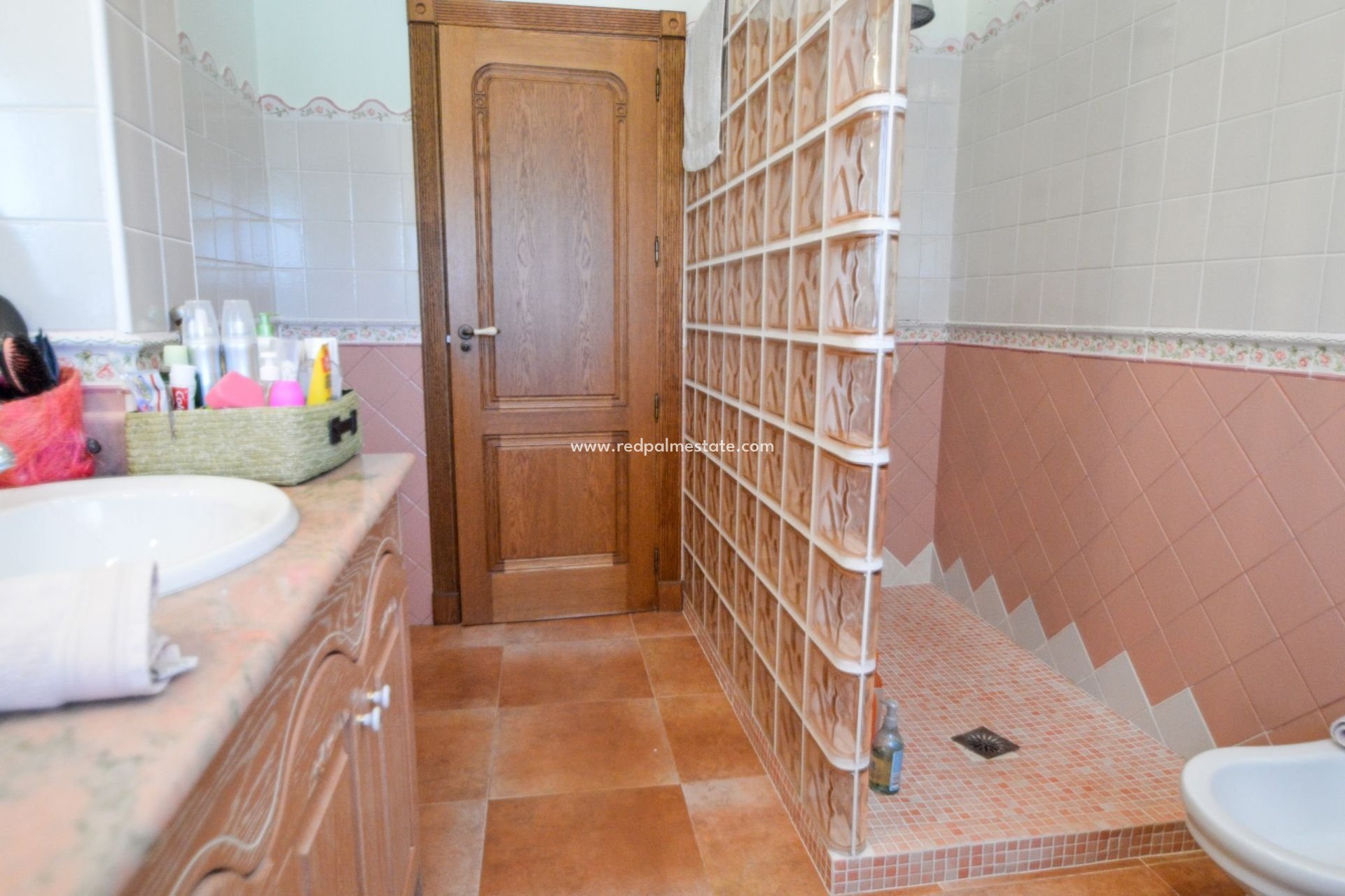 Resale - Villa -
La Murada