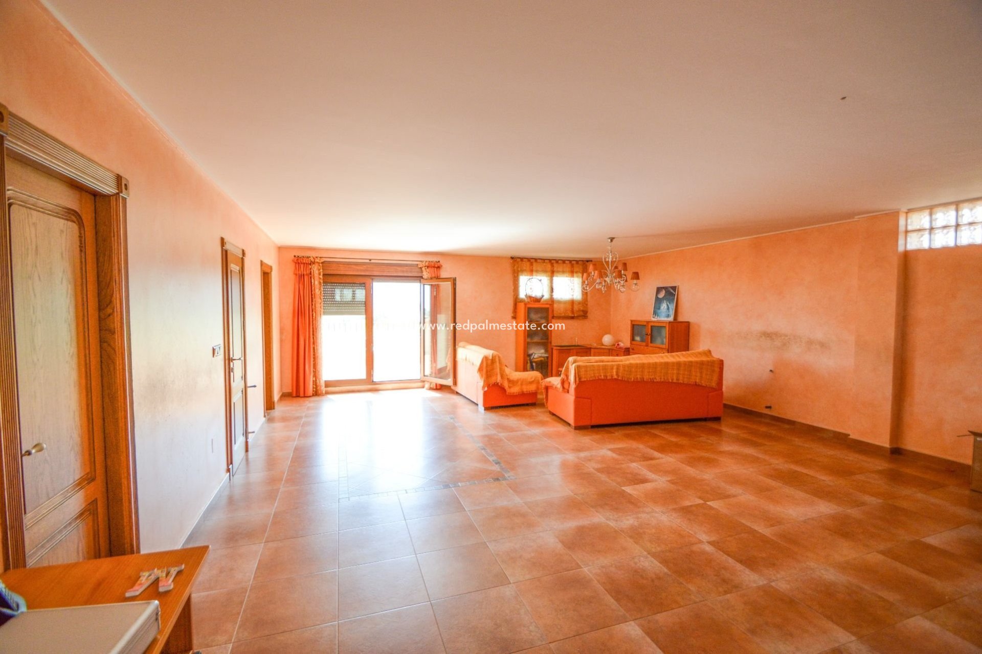 Resale - Villa -
La Murada