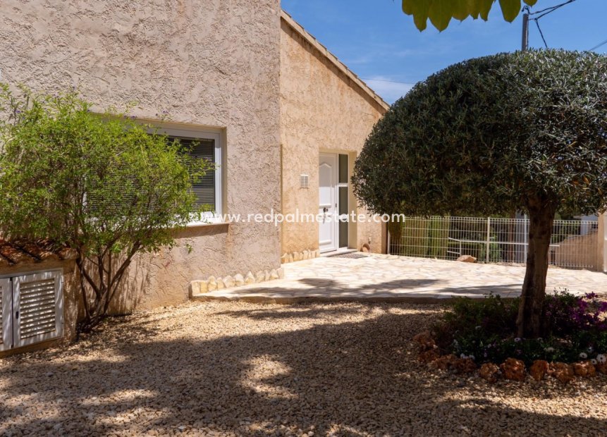 Resale - Villa -
La Nucía - Costa Blanca