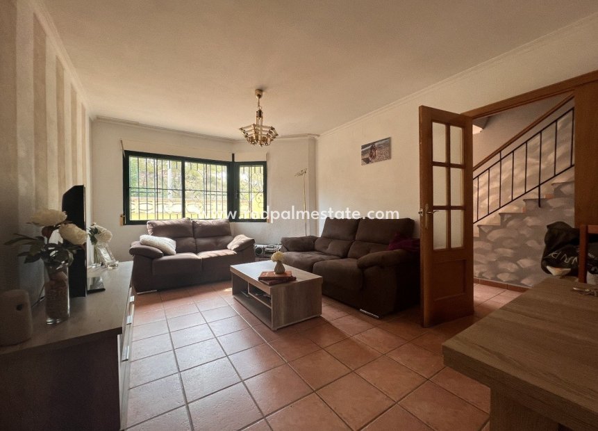 Resale - Villa -
La Nucía - Costa Blanca