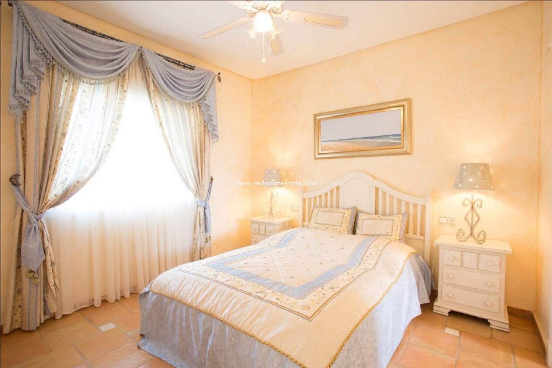 Resale - Villa -
La Nucía - Costa Blanca