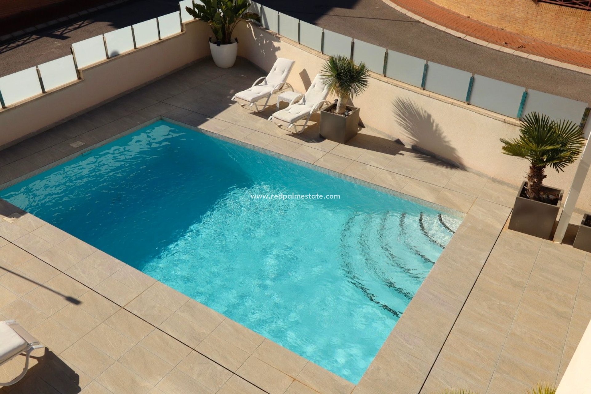 Resale - Villa -
La Nucía