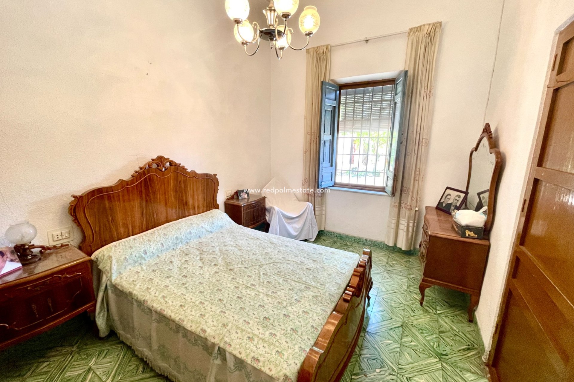 Resale - Villa -
La Romana - Inland