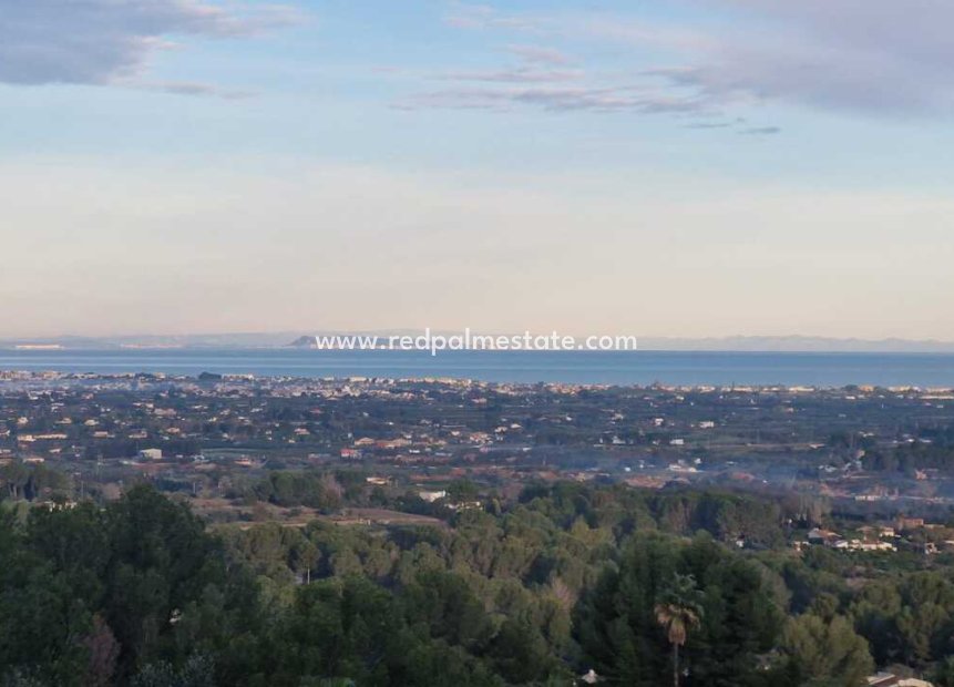 Resale - Villa -
La Sella - Inland