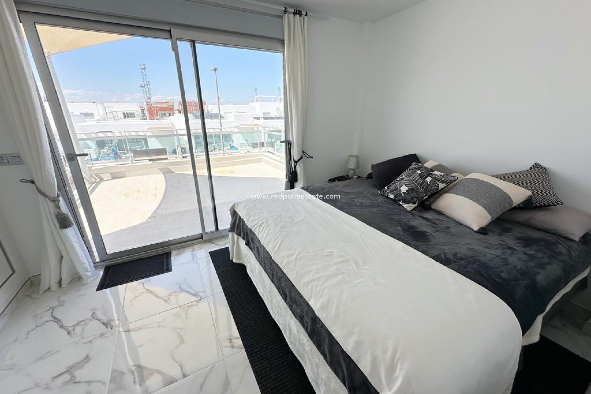 Resale - Villa -
La Serena Golf - Costa Calida