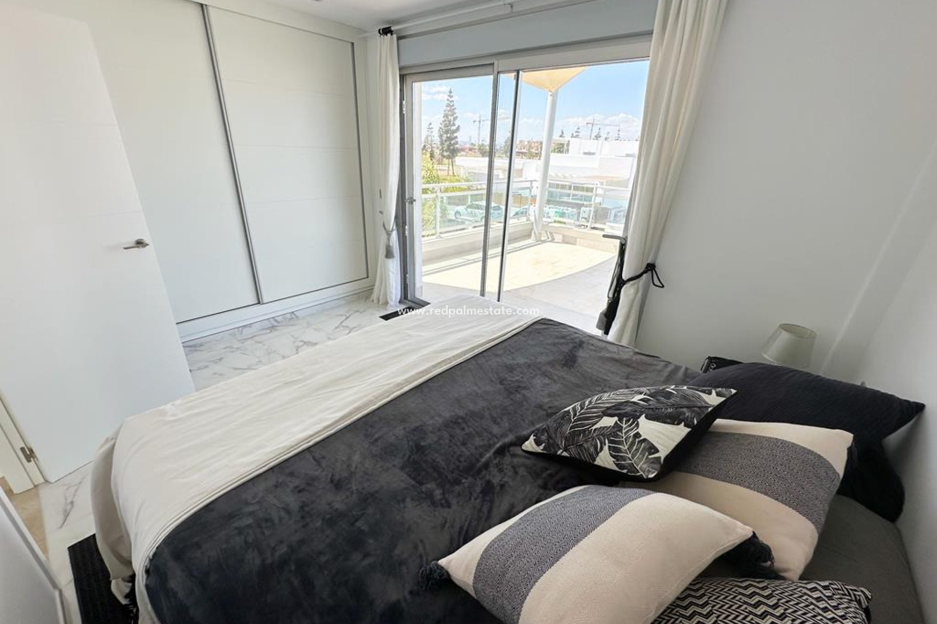 Resale - Villa -
La Serena Golf - Costa Calida