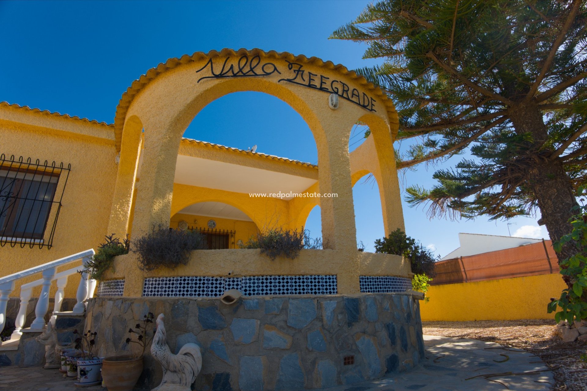 Resale - Villa -
La Siesta - El Salado - Torreta - La Siesta