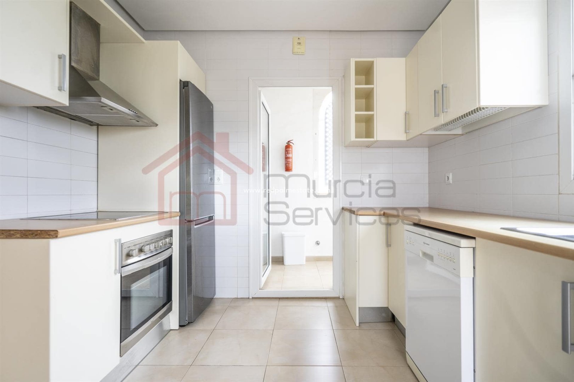 Resale - Villa -
La Torre Golf Resort - Inland