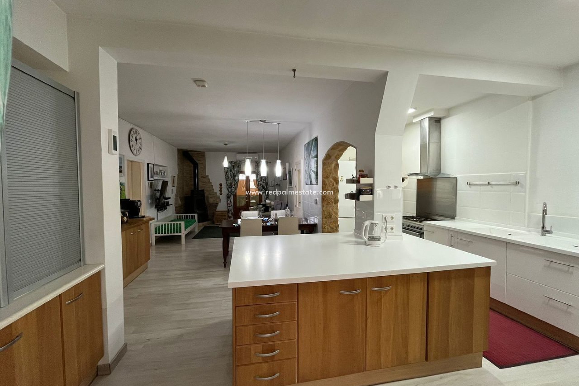 Resale - Villa -
La Torre Golf Resort - Inland