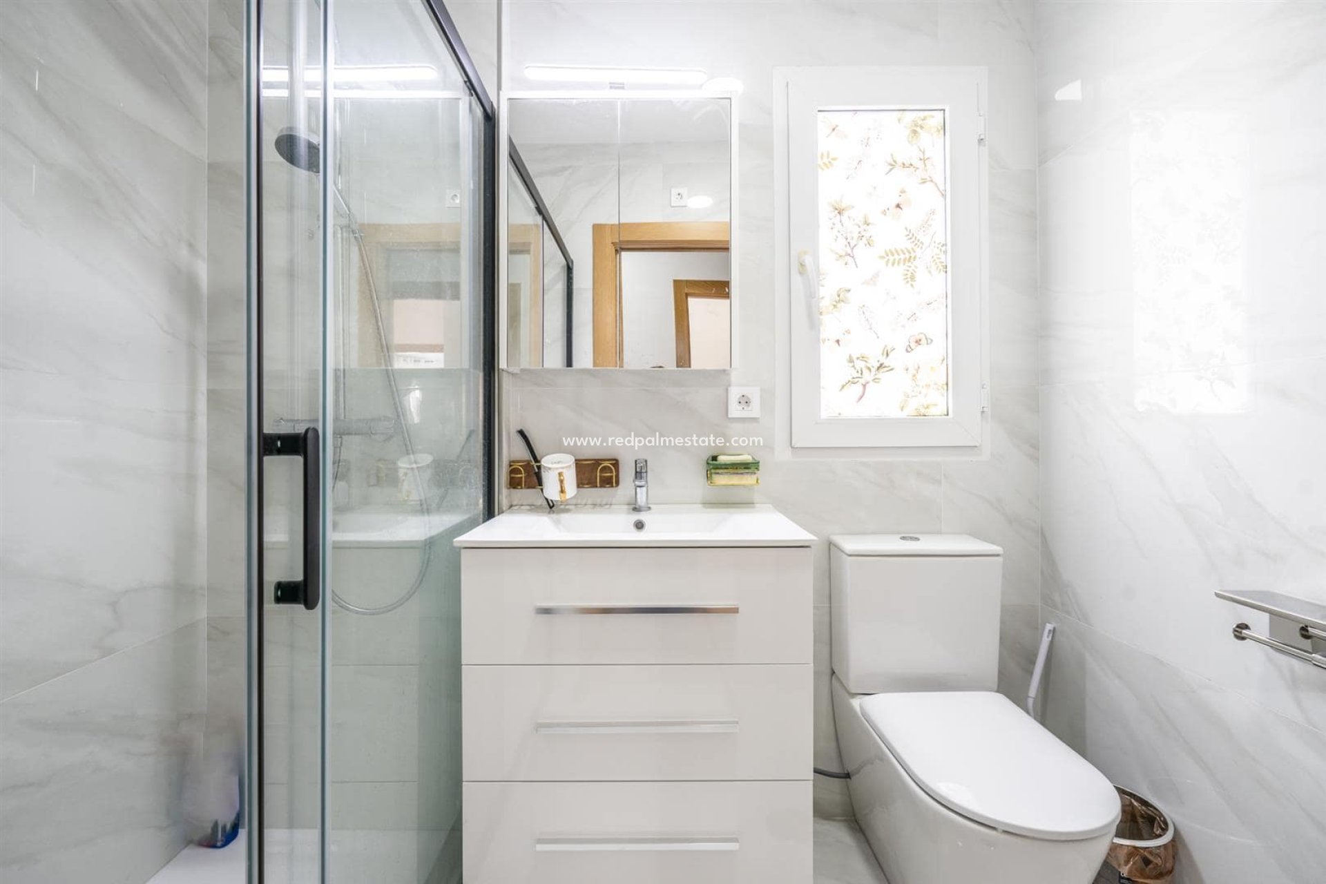 Resale - Villa -
La Torre Golf Resort - Inland