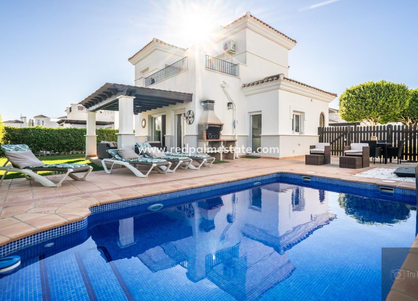 Resale - Villa -
La Torre Golf Resort - Inland