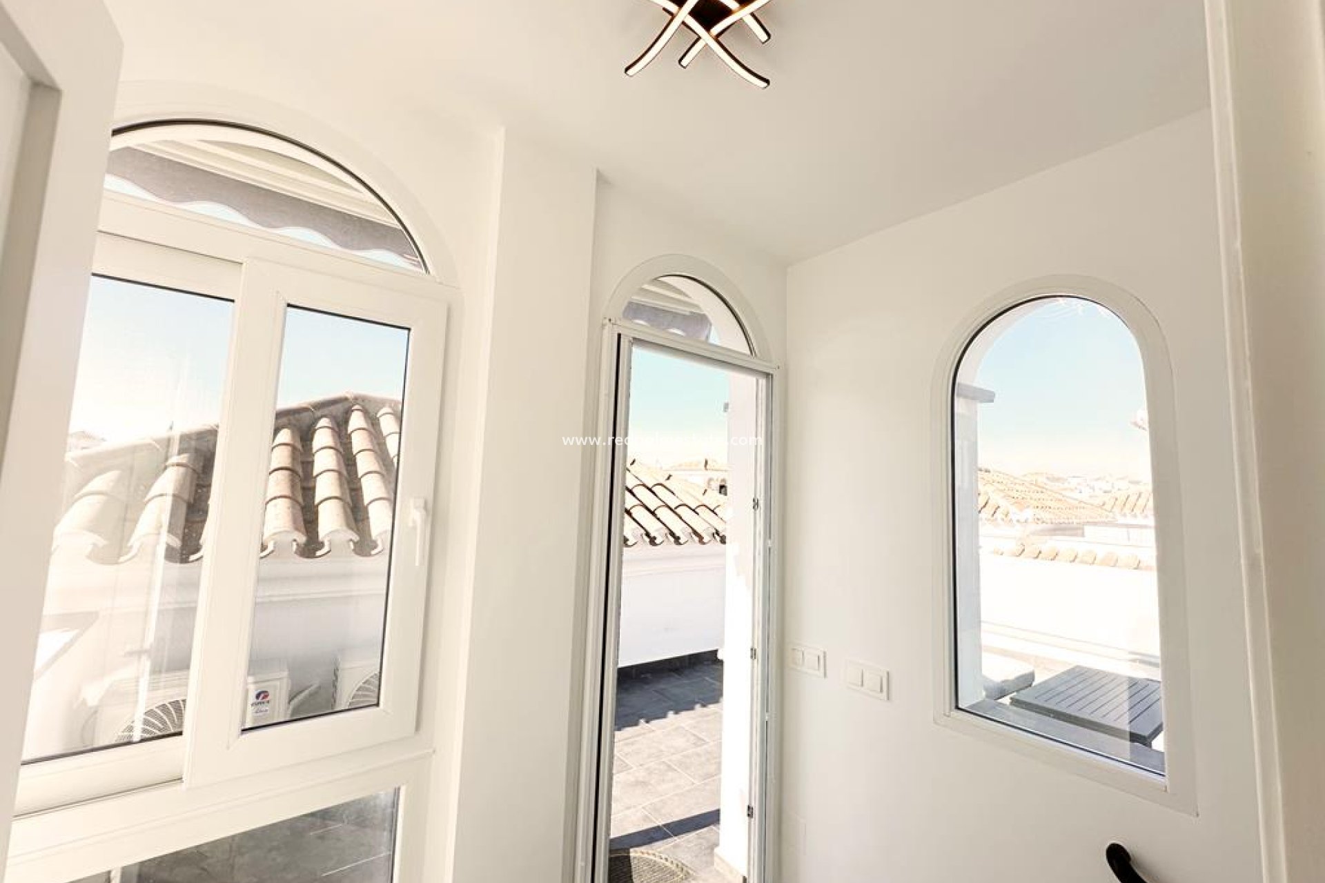 Resale - Villa -
La Torre Golf Resort - Inland