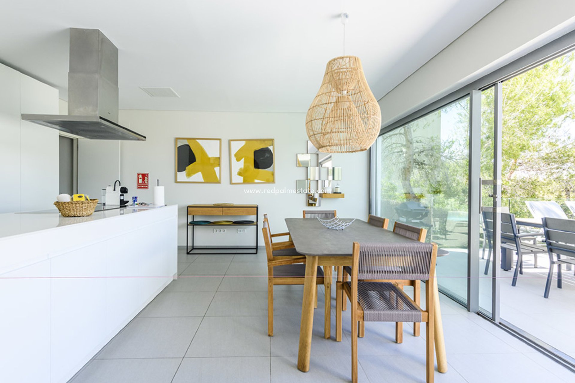 Resale - Villa -
Las Colinas Golf