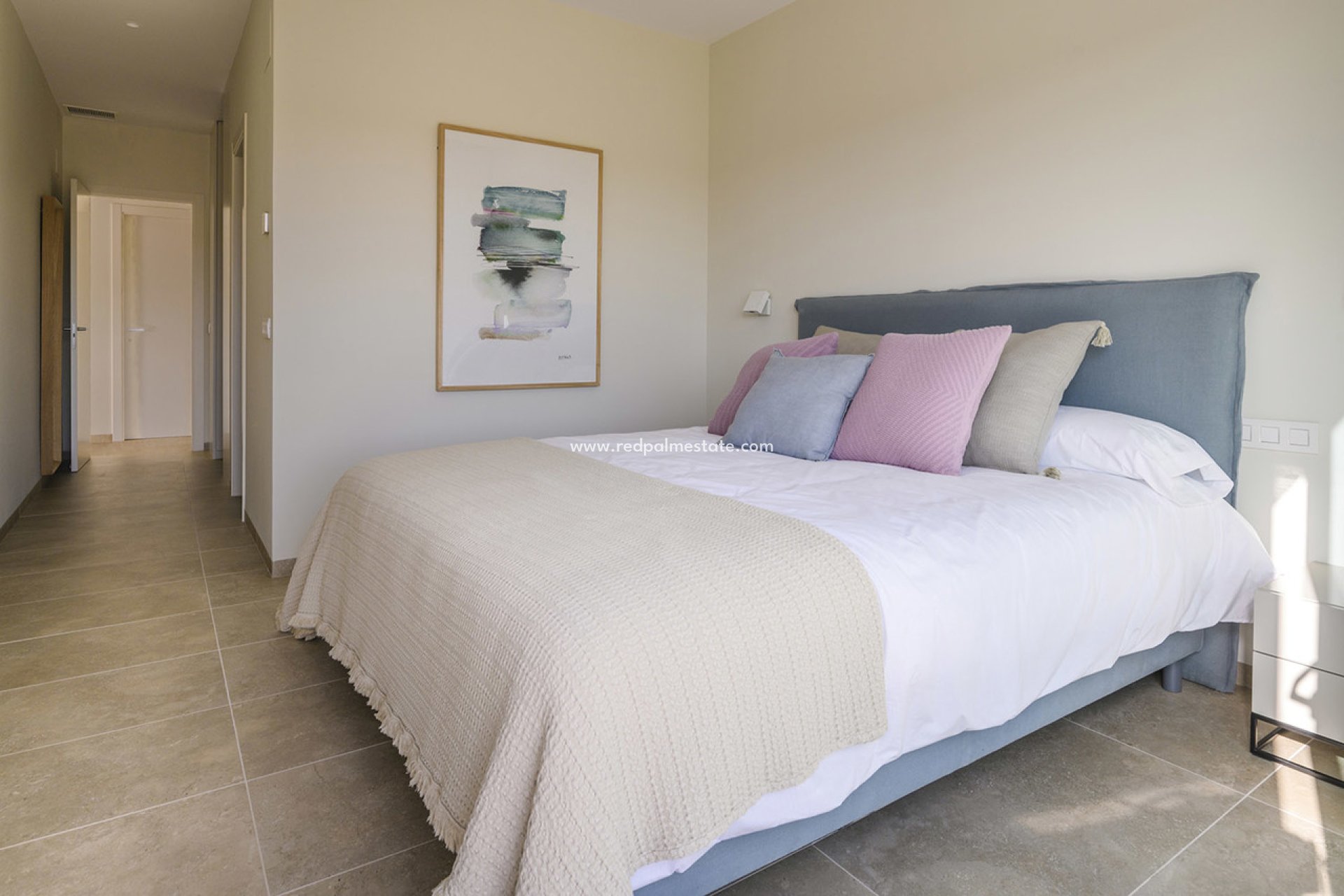 Resale - Villa -
Las Colinas Golf