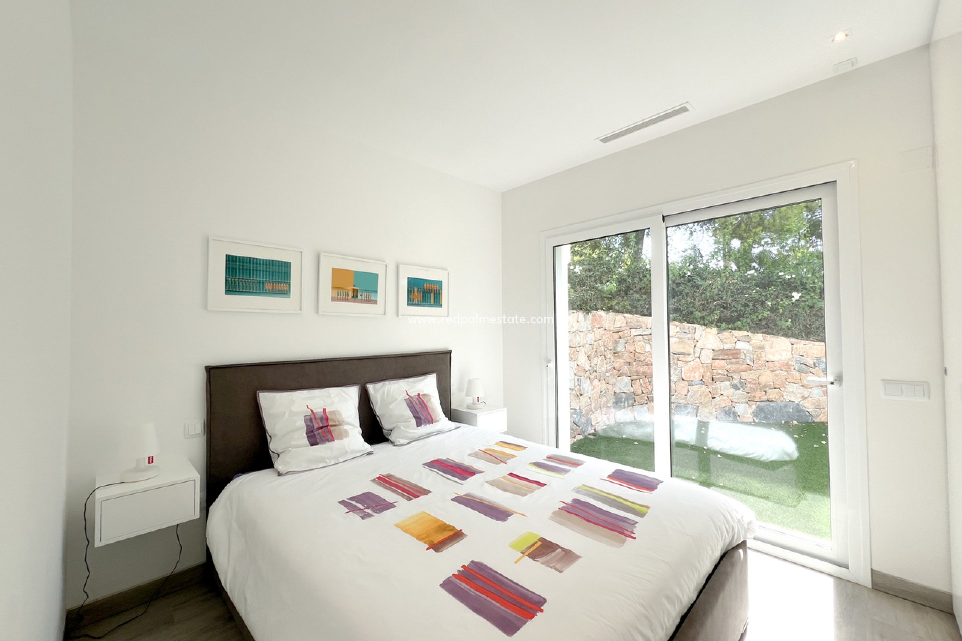 Resale - Villa -
Las Colinas Golf