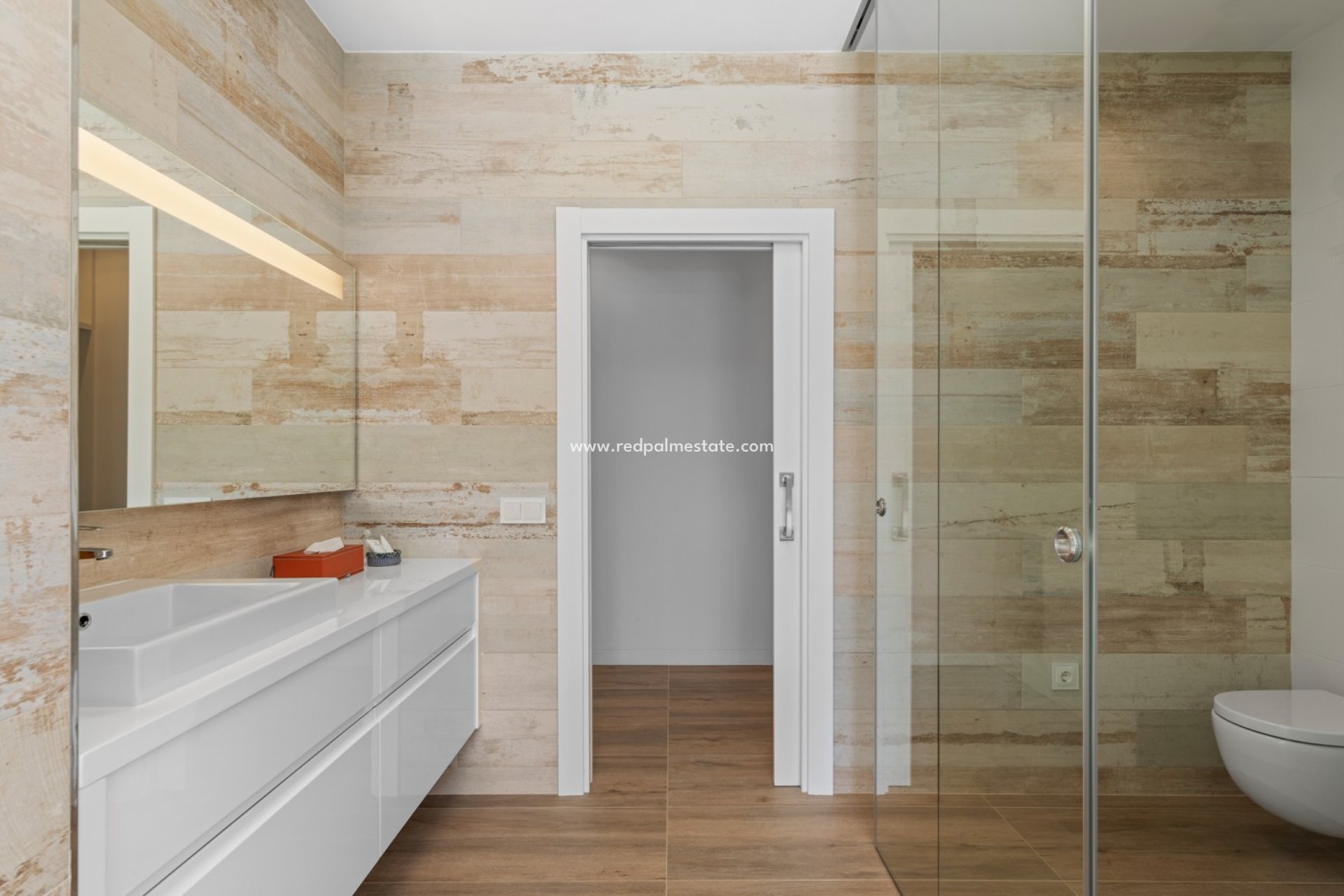 Resale - Villa -
Las Colinas Golf