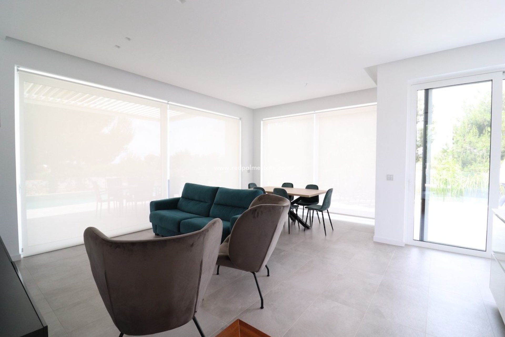 Resale - Villa -
Las Colinas Golf