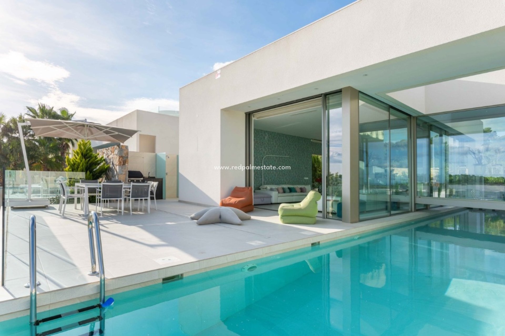 Resale - Villa -
Las Colinas - Las Colinas Golf