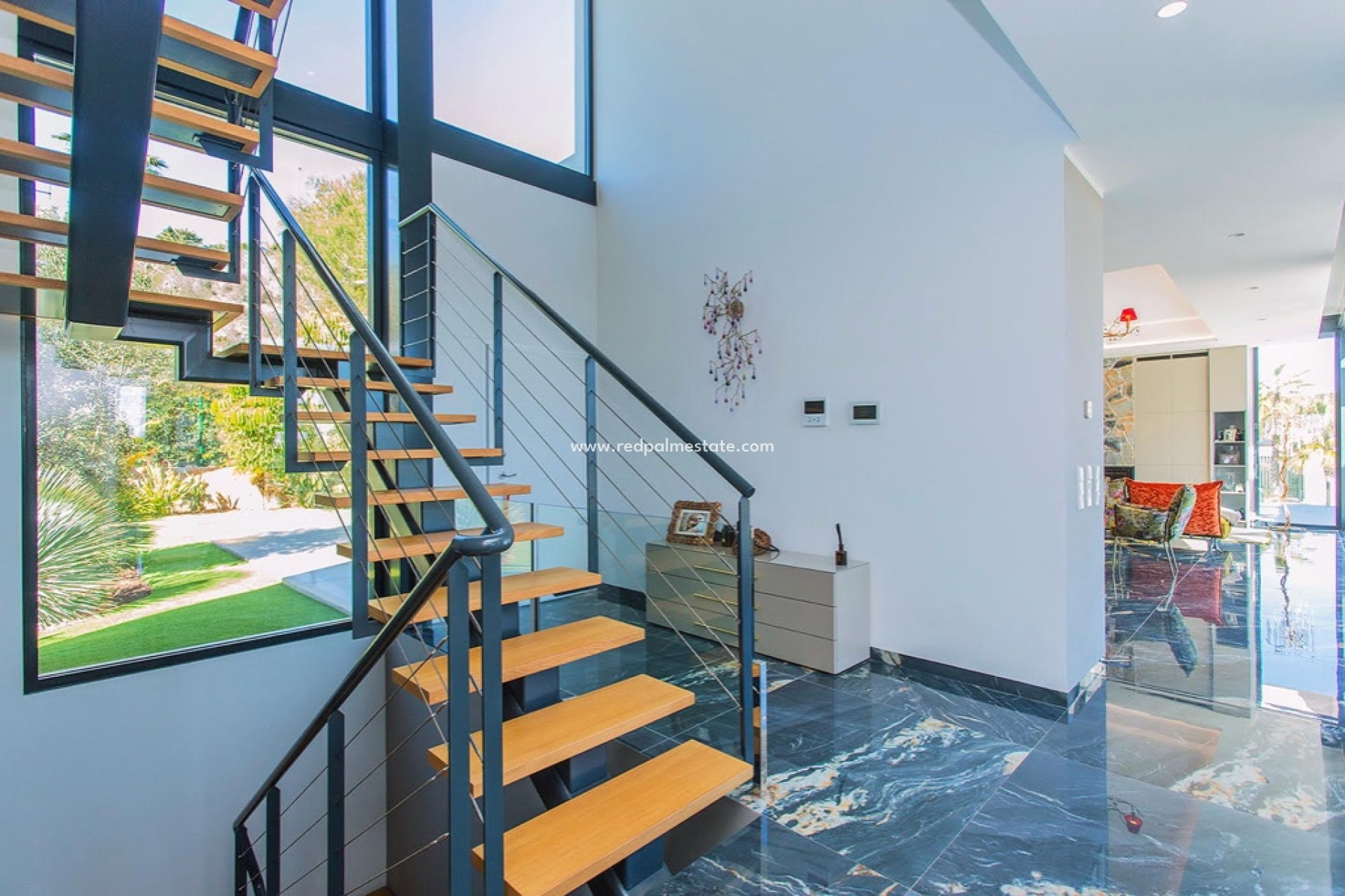 Resale - Villa -
Las Colinas - Las Colinas Golf