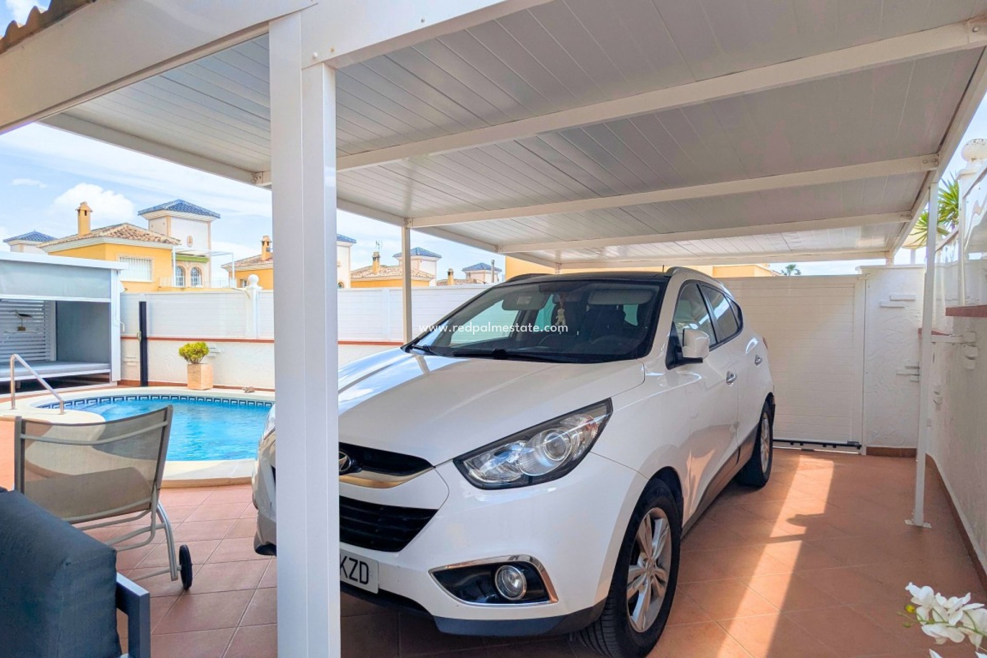 Resale - Villa -
Lo Crispin