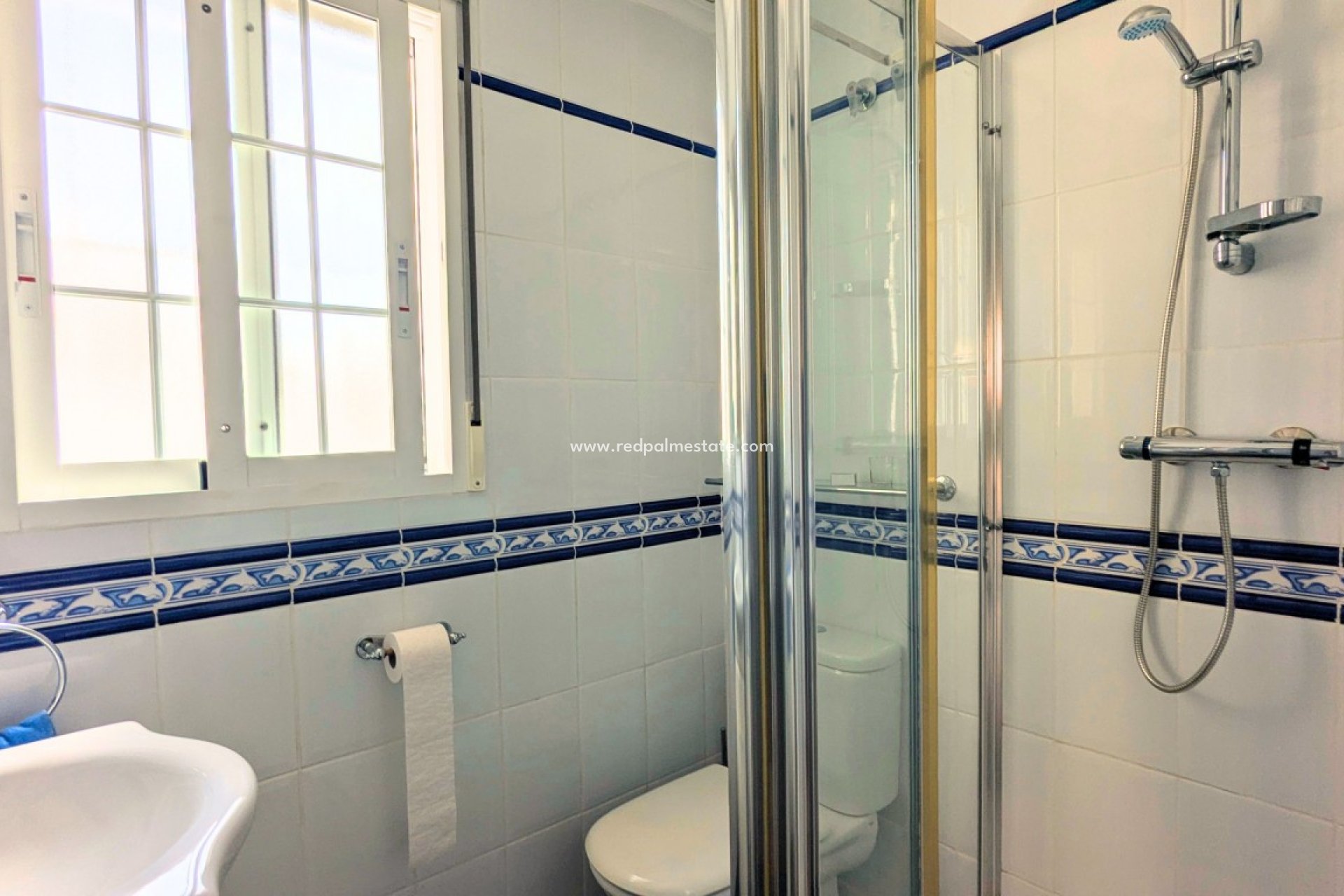 Resale - Villa -
Lo Crispin