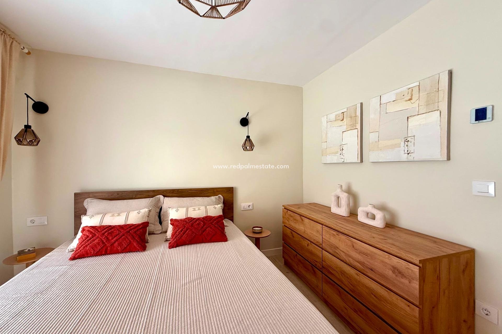 Resale - Villa -
Lo Pagan - Villananitos