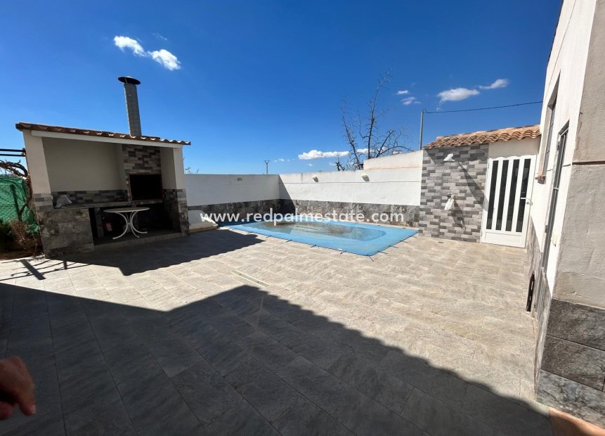 Resale - Villa -
Los Alczares - Las Lomas Del Rame-bahía Bella