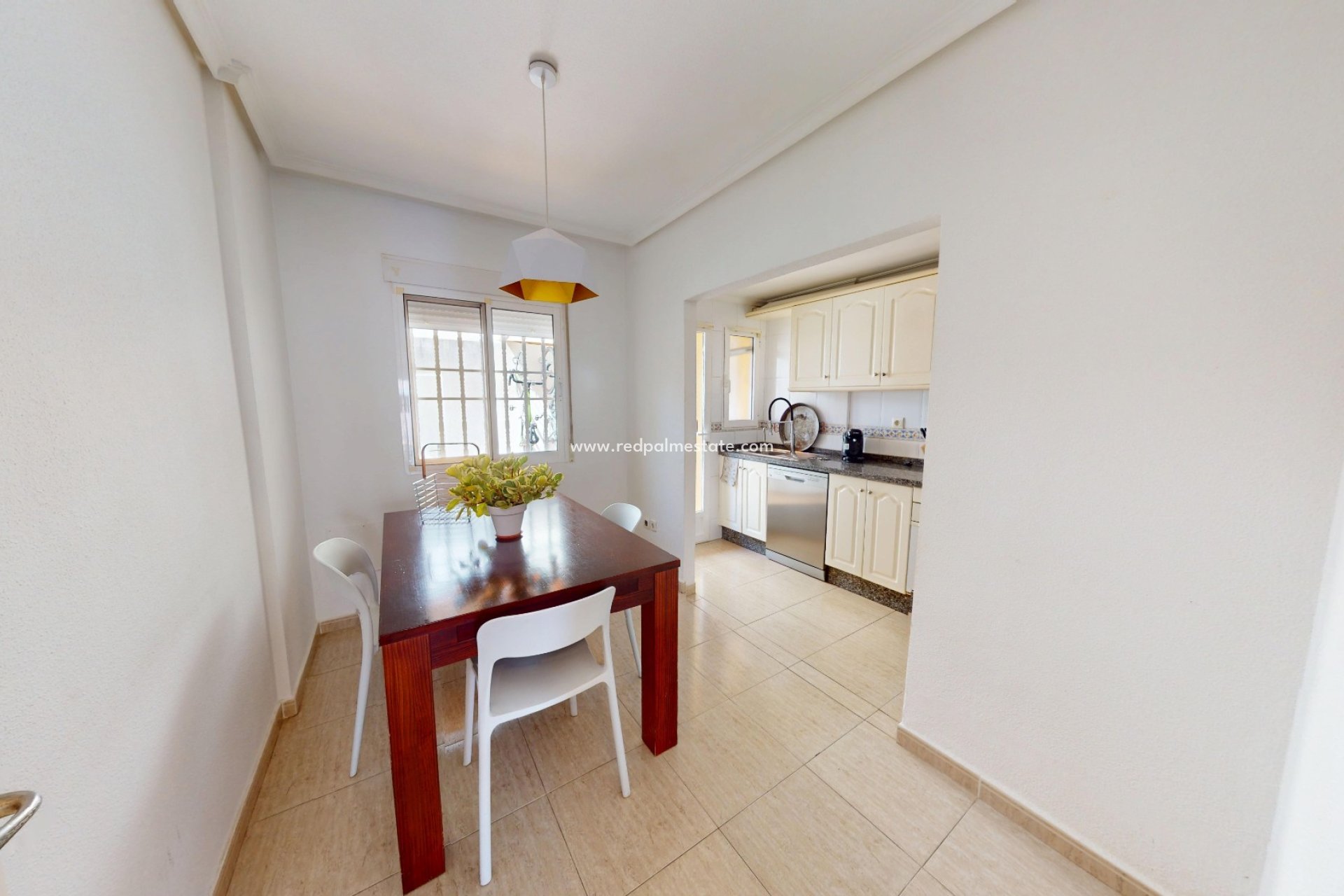 Resale - Villa -
Los Alczares - Los Alcazares