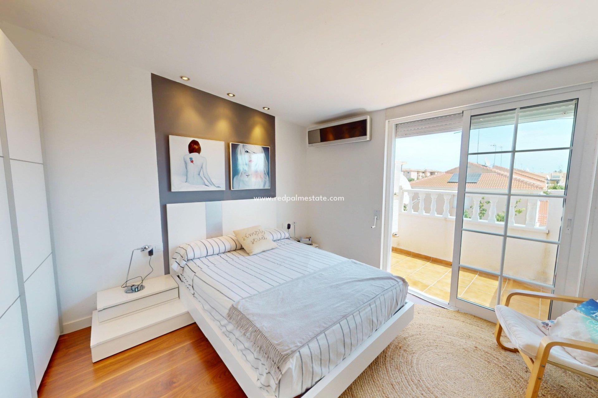 Resale - Villa -
Los Alczares - Los Alcazares