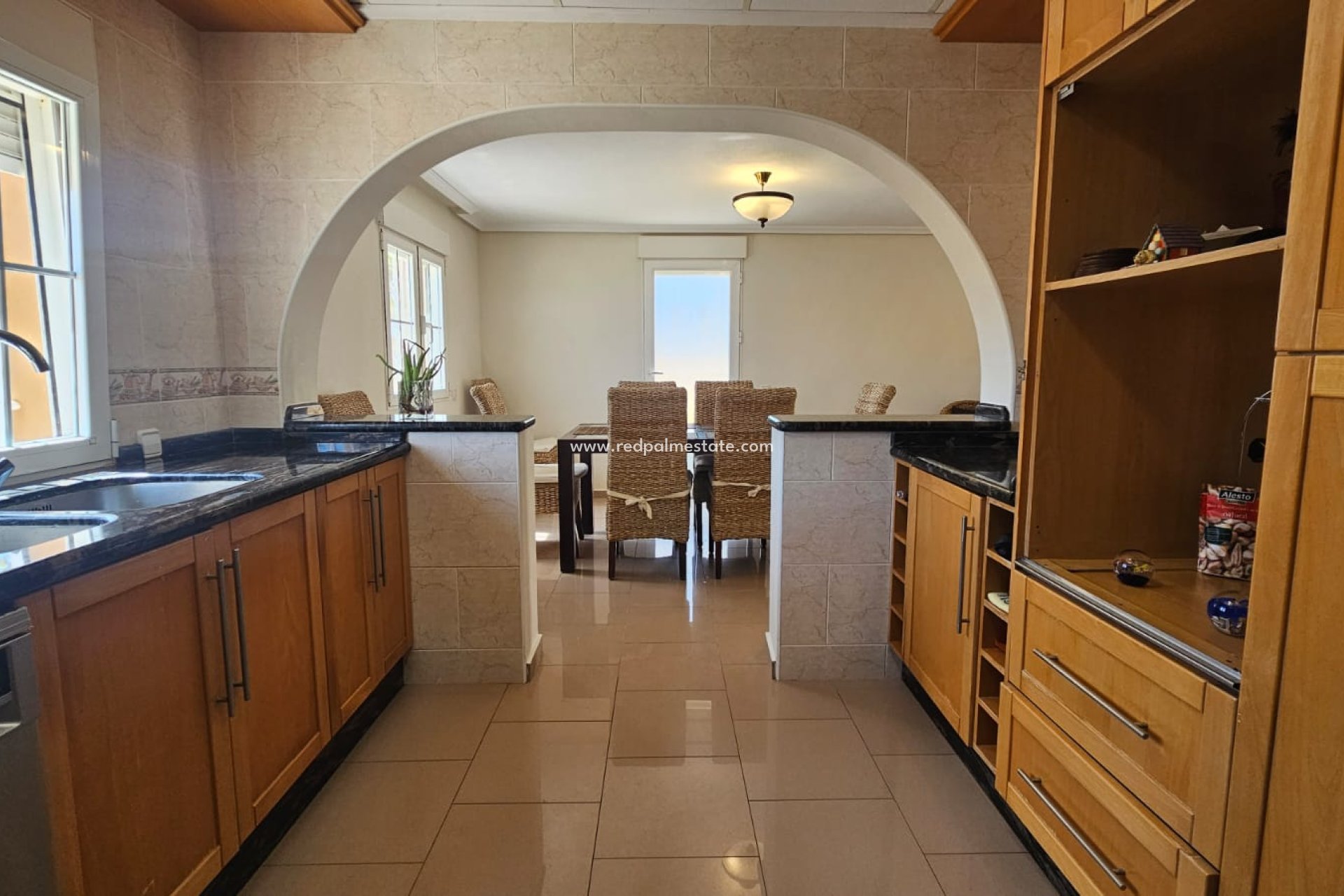 Resale - Villa -
Los Alczares - Los Alcazares