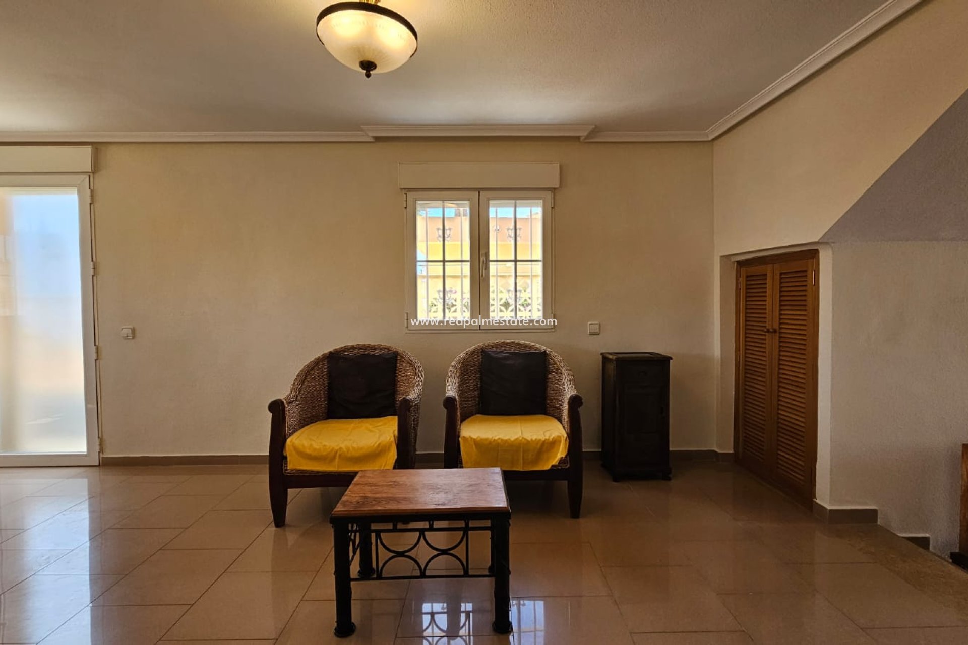 Resale - Villa -
Los Alczares - Los Alcazares