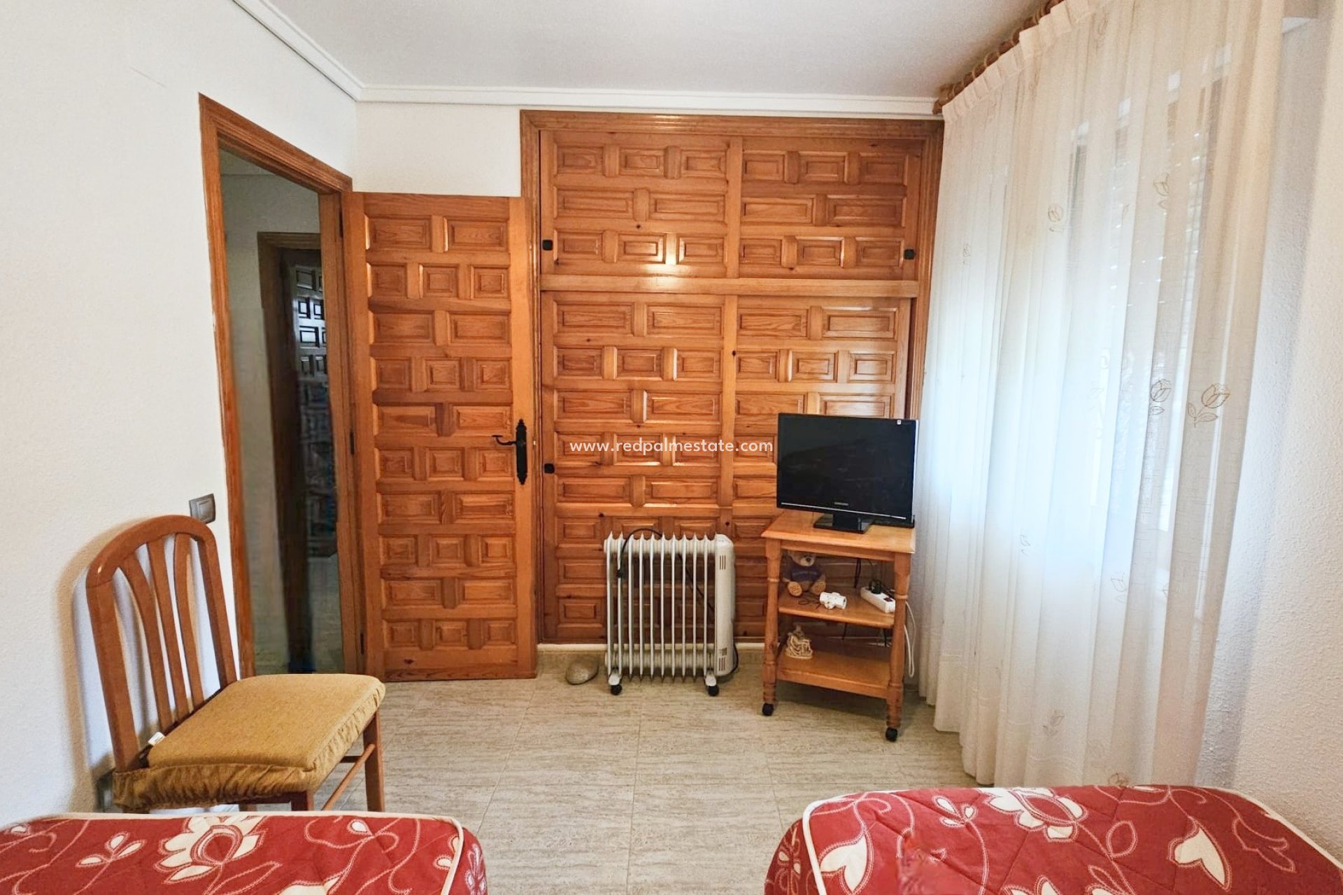 Resale - Villa -
Los Alczares - Los Alcazares