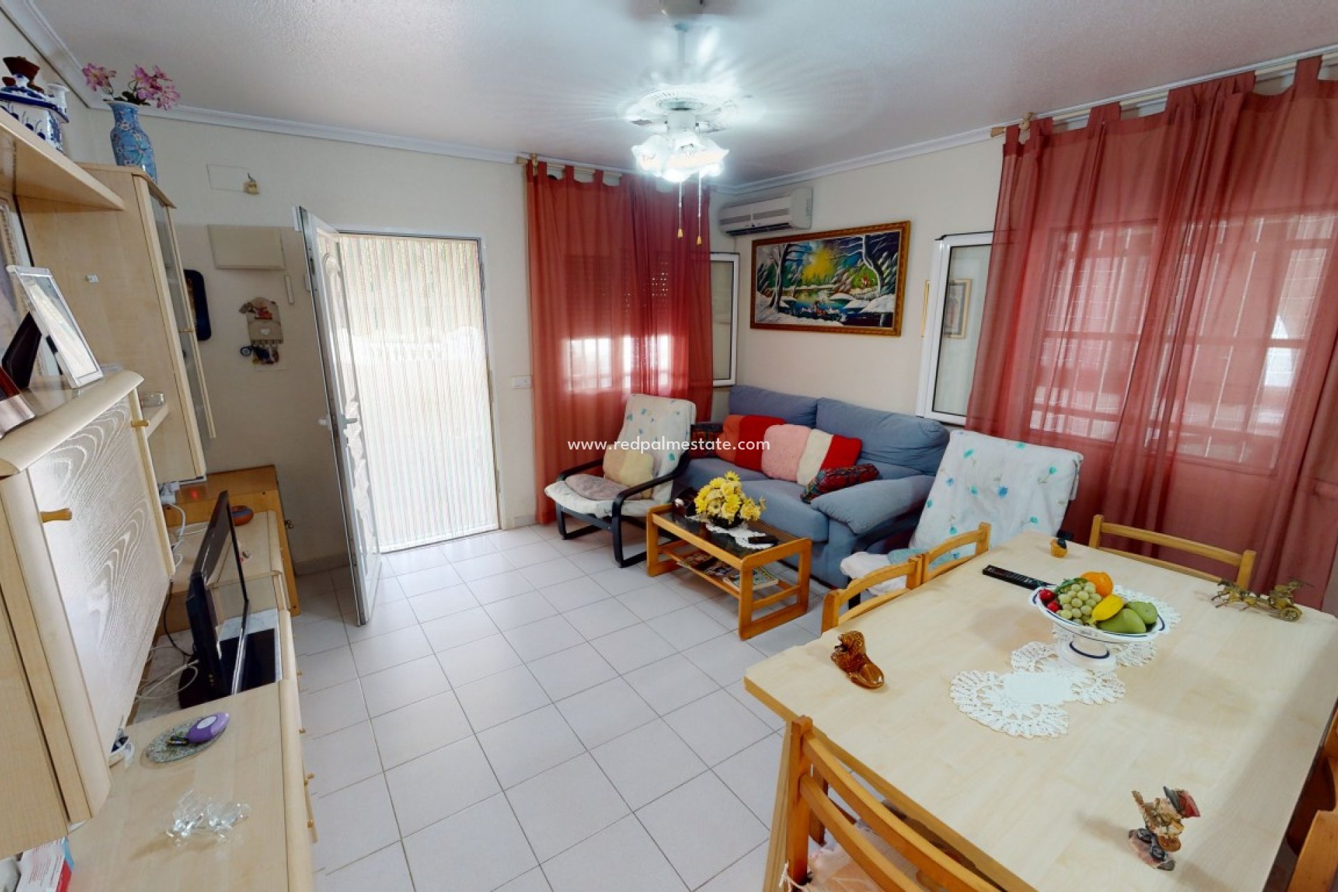 Resale - Villa -
Los Alczares - Los Alcazares