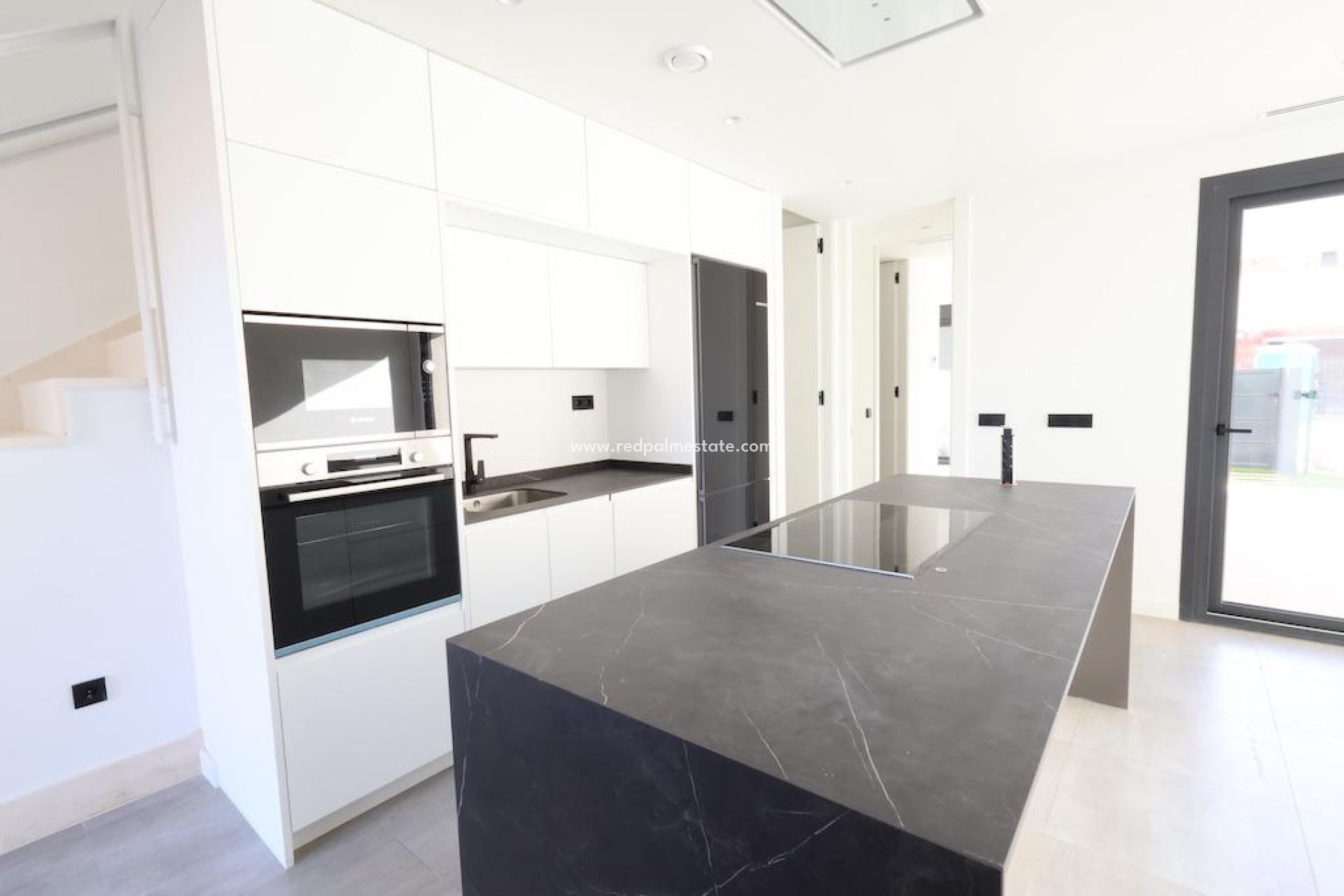 Resale - Villa -
Los Alczares - Los Alcazares