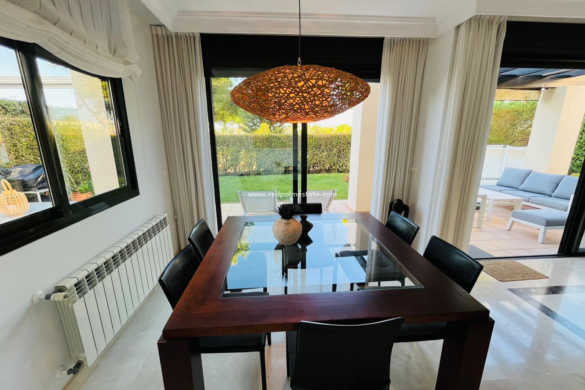 Resale - Villa -
Los Alczares - Los Alcazares