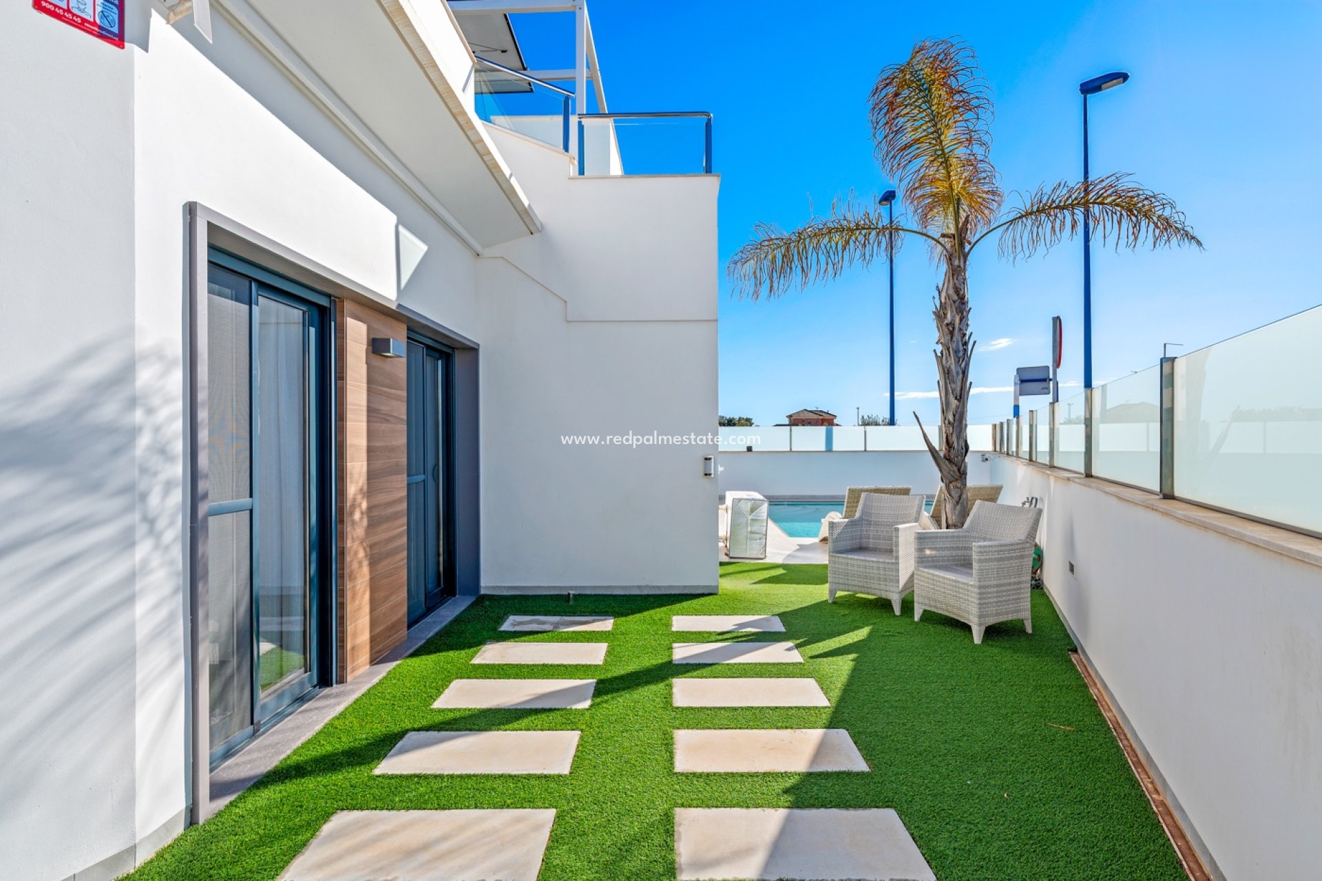 Resale - Villa -
Los Alczares - Los Alcazares