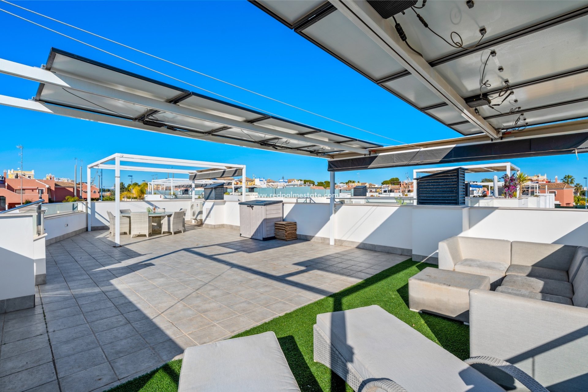 Resale - Villa -
Los Alczares - Los Alcazares