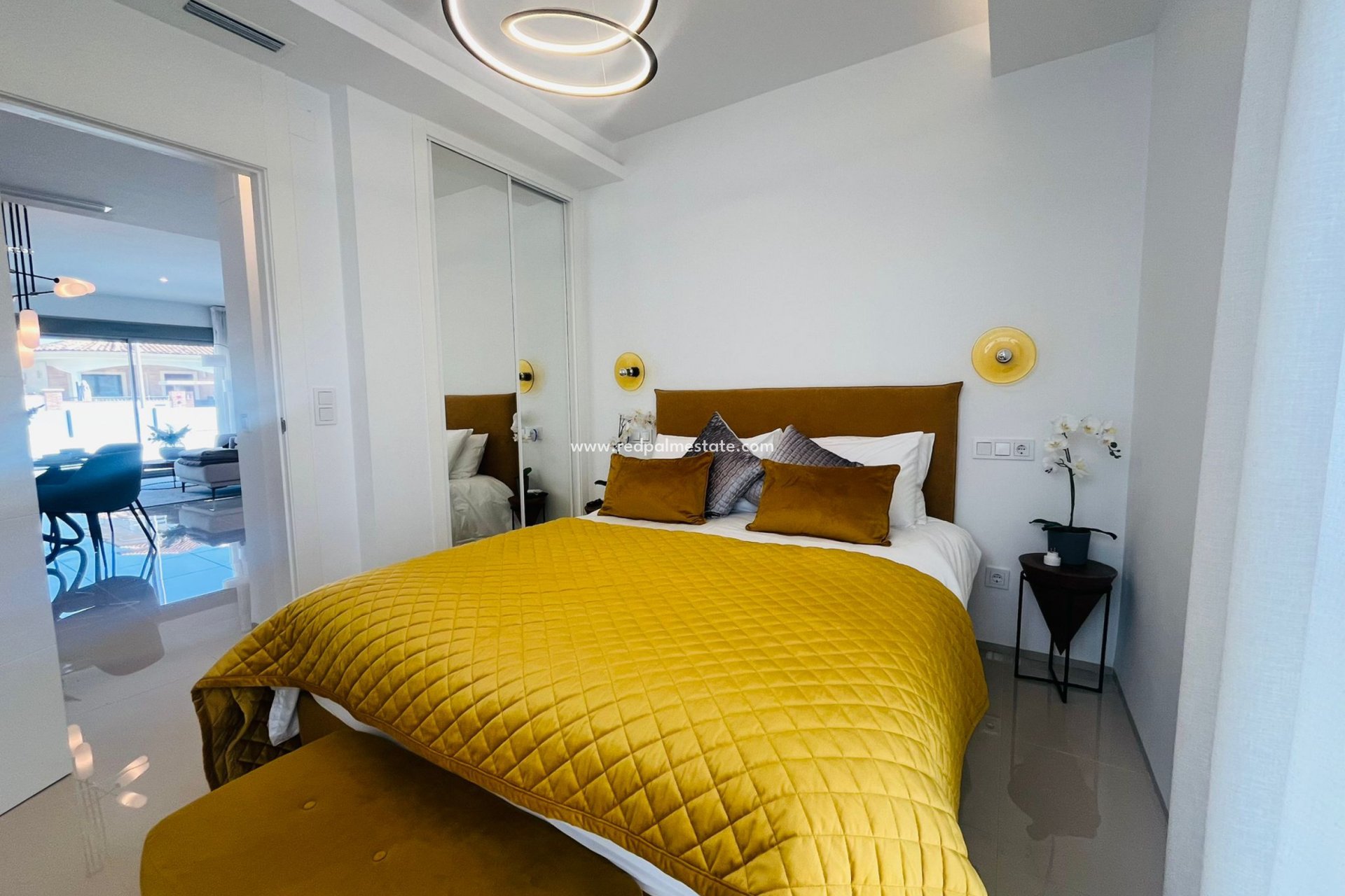 Resale - Villa -
Los Alczares - Los Alcazares