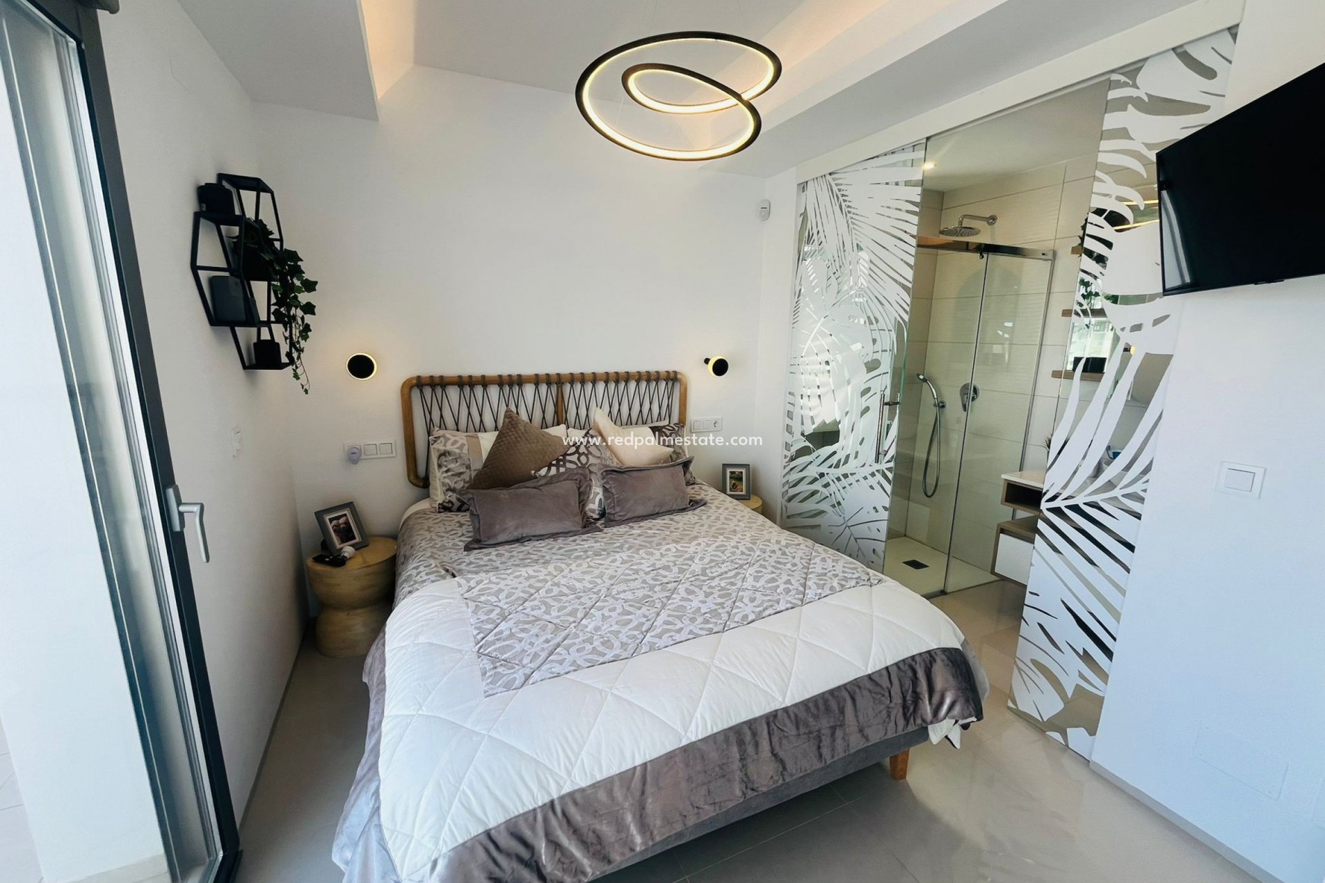 Resale - Villa -
Los Alczares - Los Alcazares