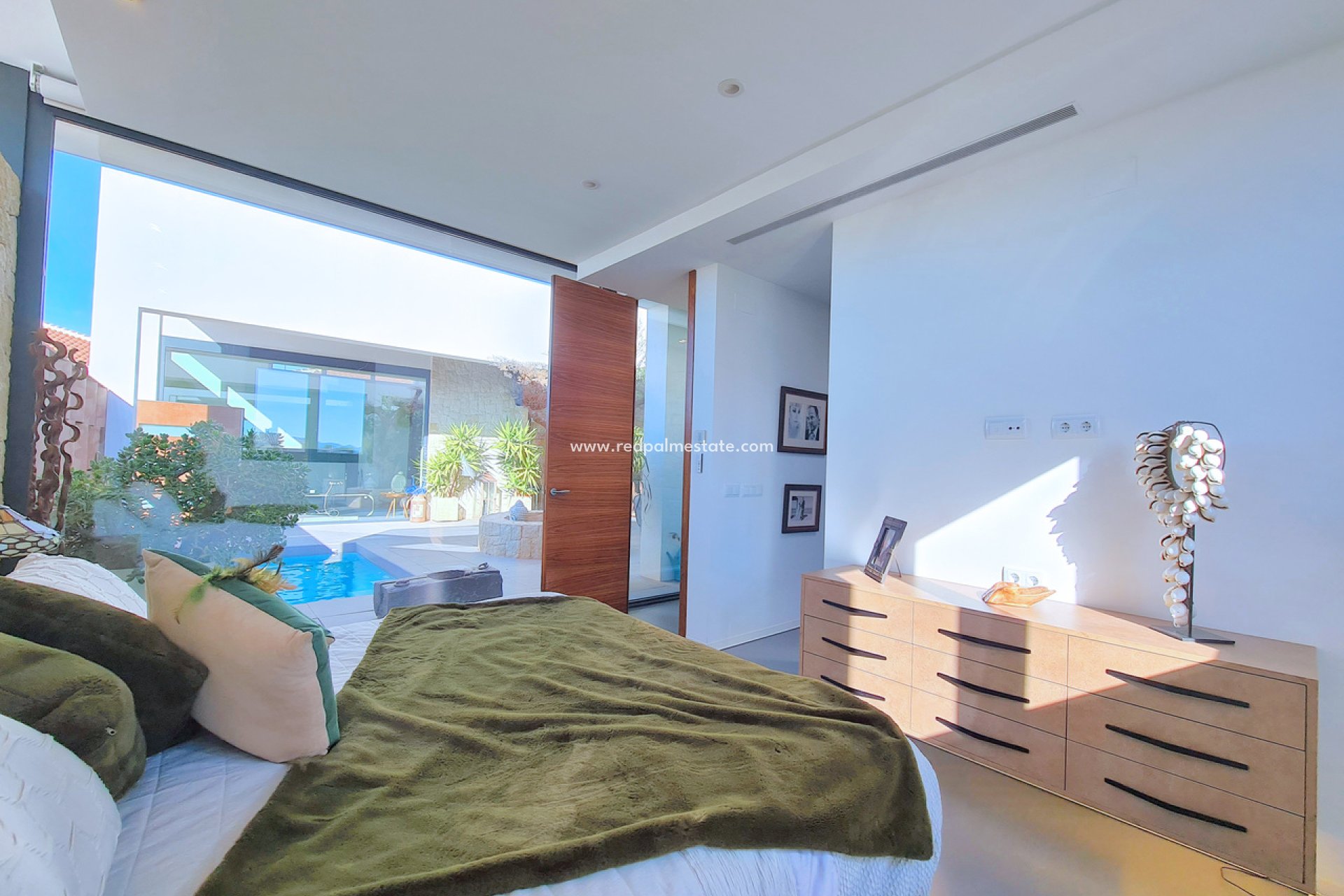 Resale - Villa -
Los Alczares - Los Alcazares