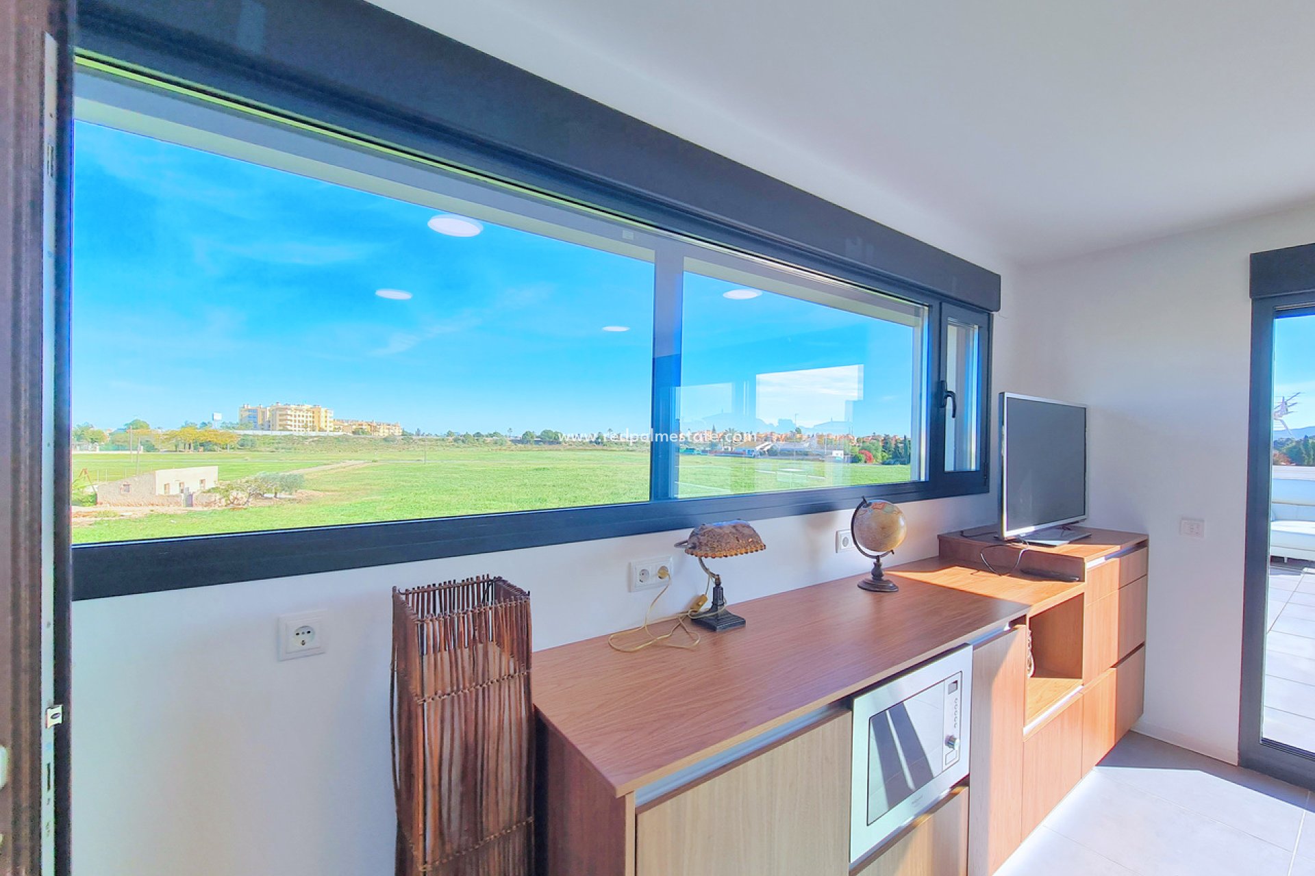 Resale - Villa -
Los Alczares - Los Alcazares