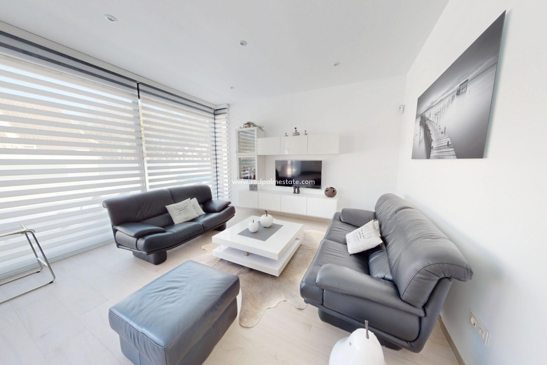 Resale - Villa -
Los Alczares - Los Alcazares