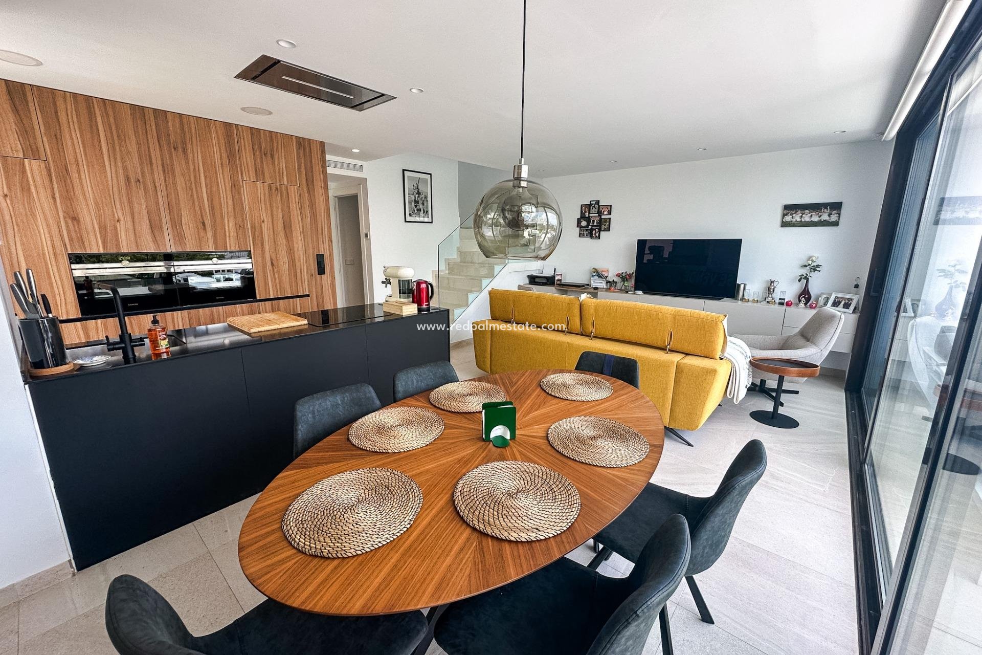 Resale - Villa -
Los Alczares - Santa Rosalia