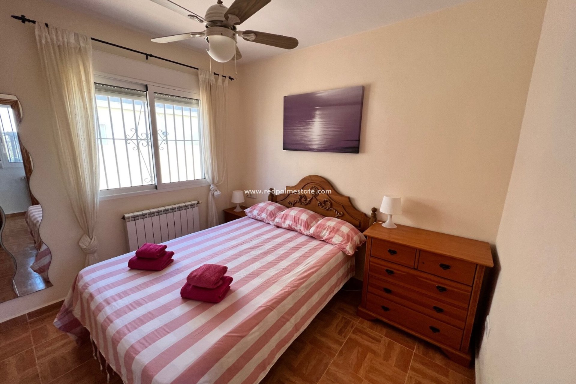 Resale - Villa -
Los Alczares - Town