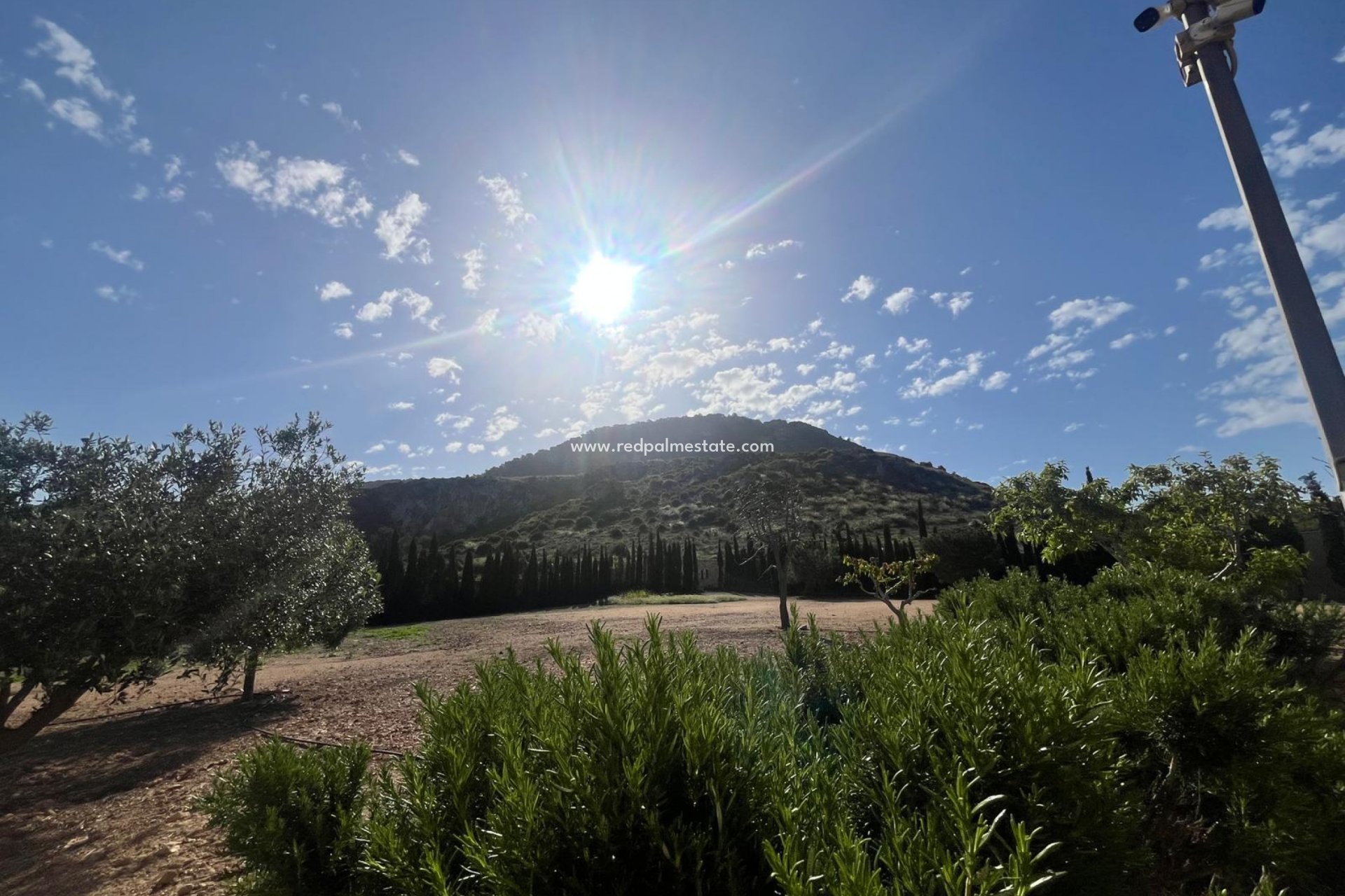 Resale - Villa -
Los Belones - Inland