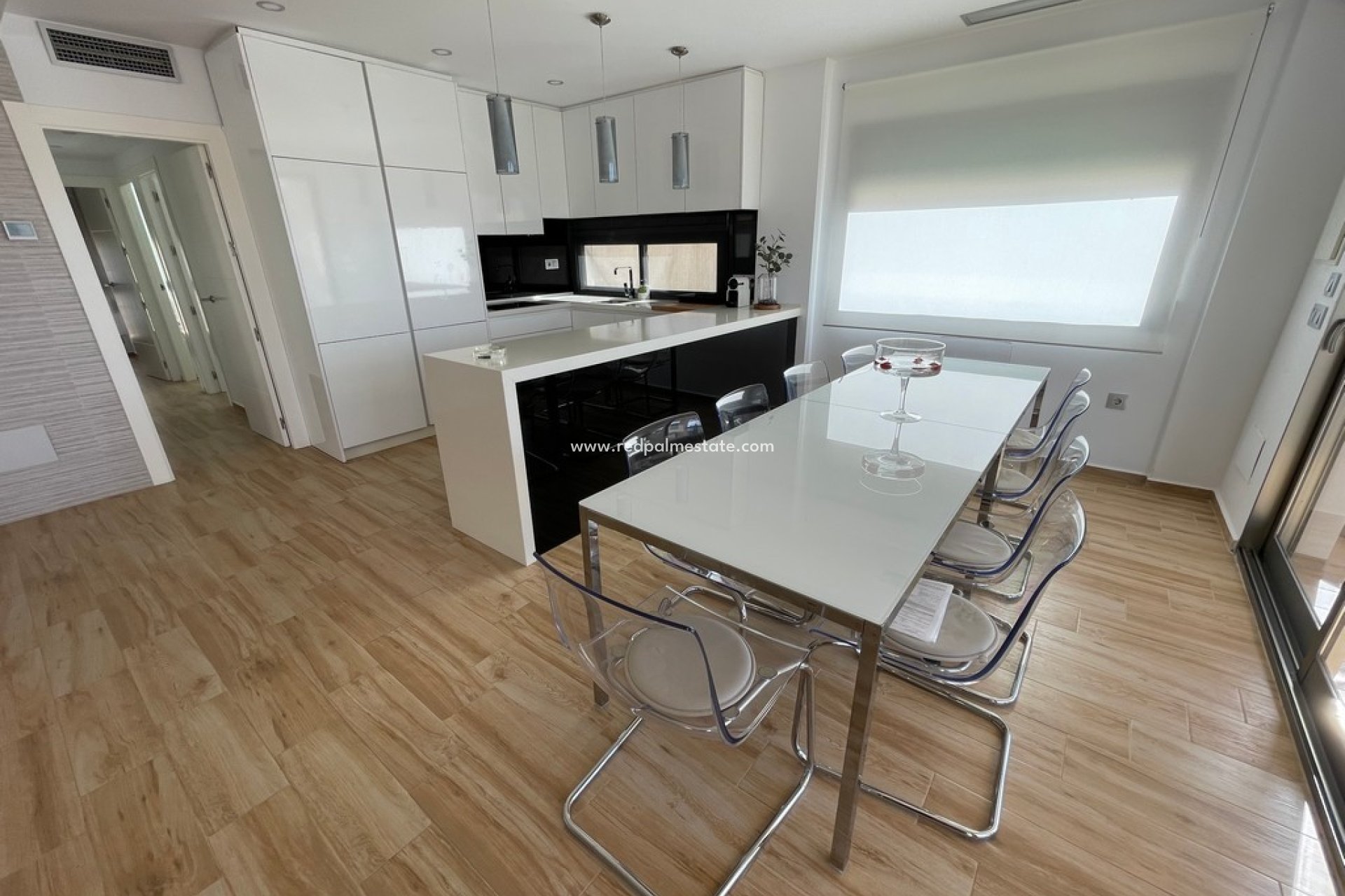 Resale - Villa -
Mar de Cristal - Mar de cristal