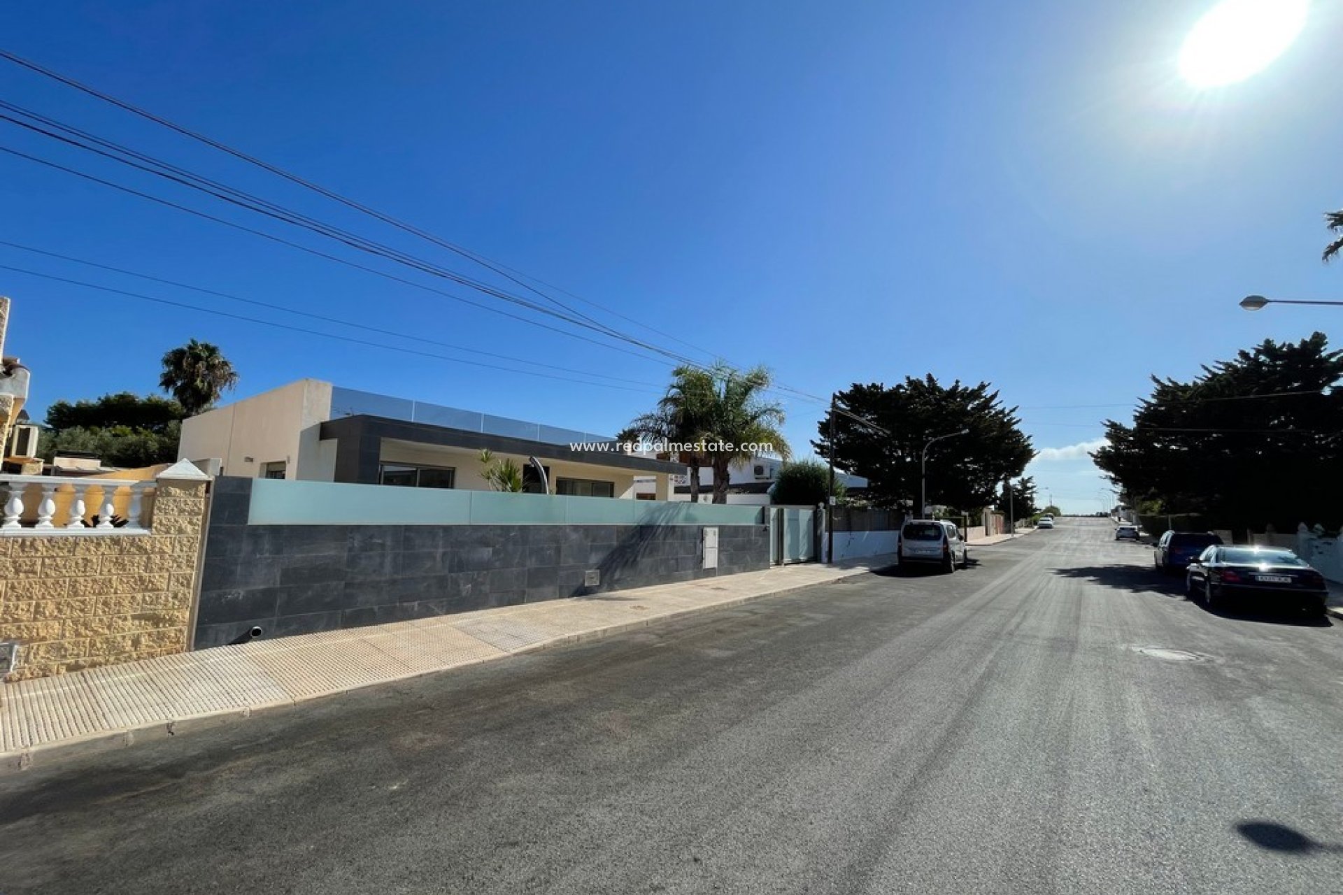 Resale - Villa -
Mar de Cristal - Mar de cristal