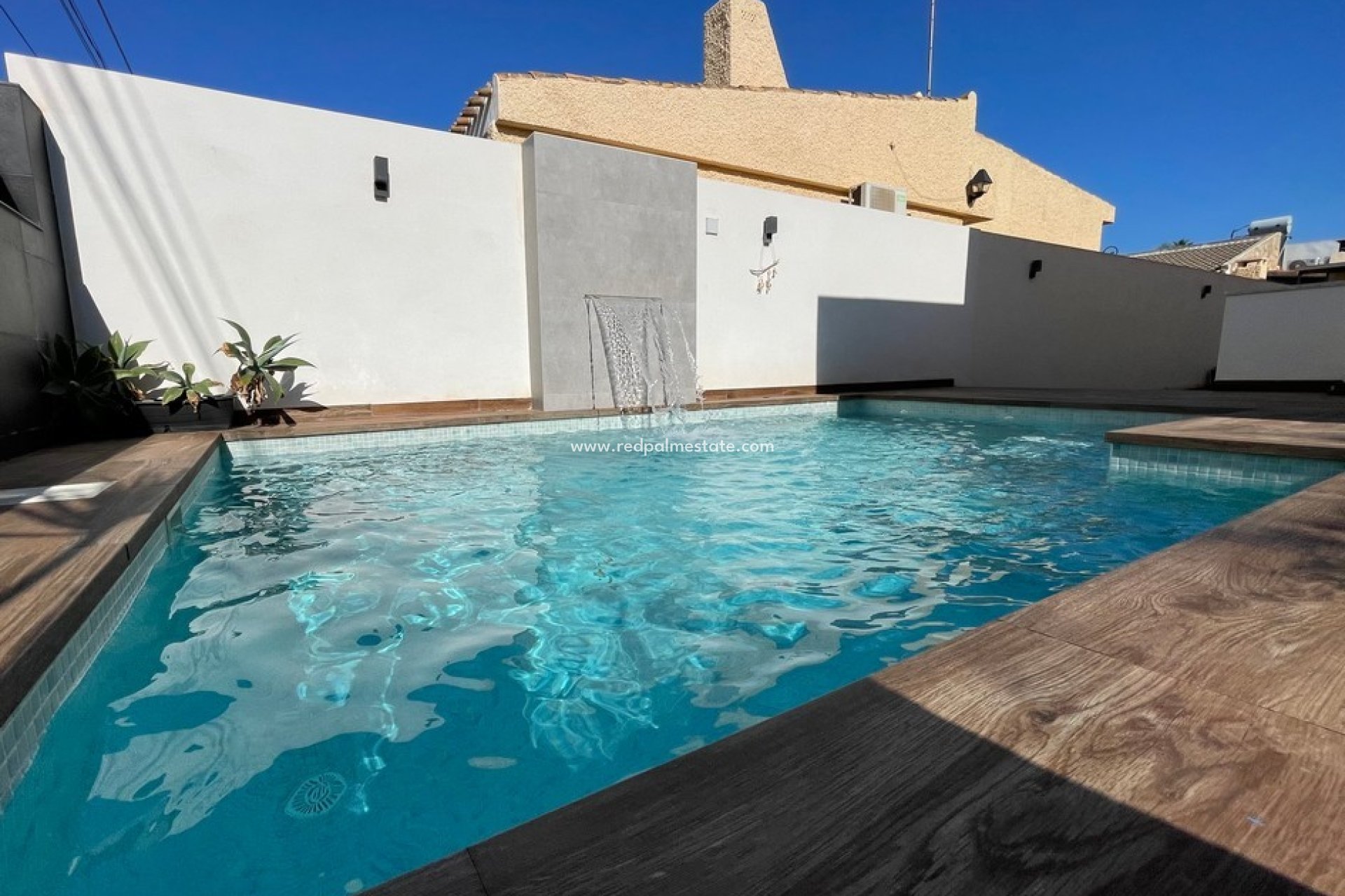 Resale - Villa -
Mar de Cristal - Mar de cristal