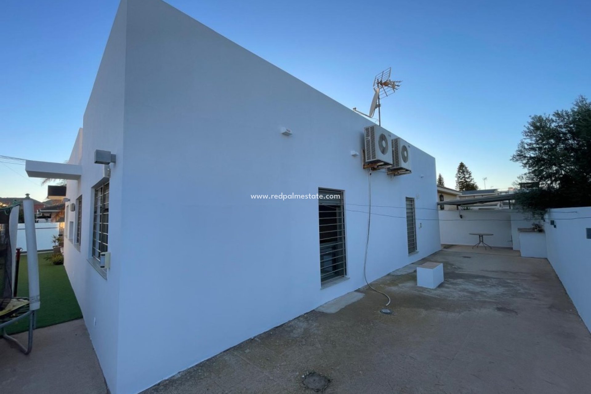 Resale - Villa -
Mar de Cristal - Mar de cristal