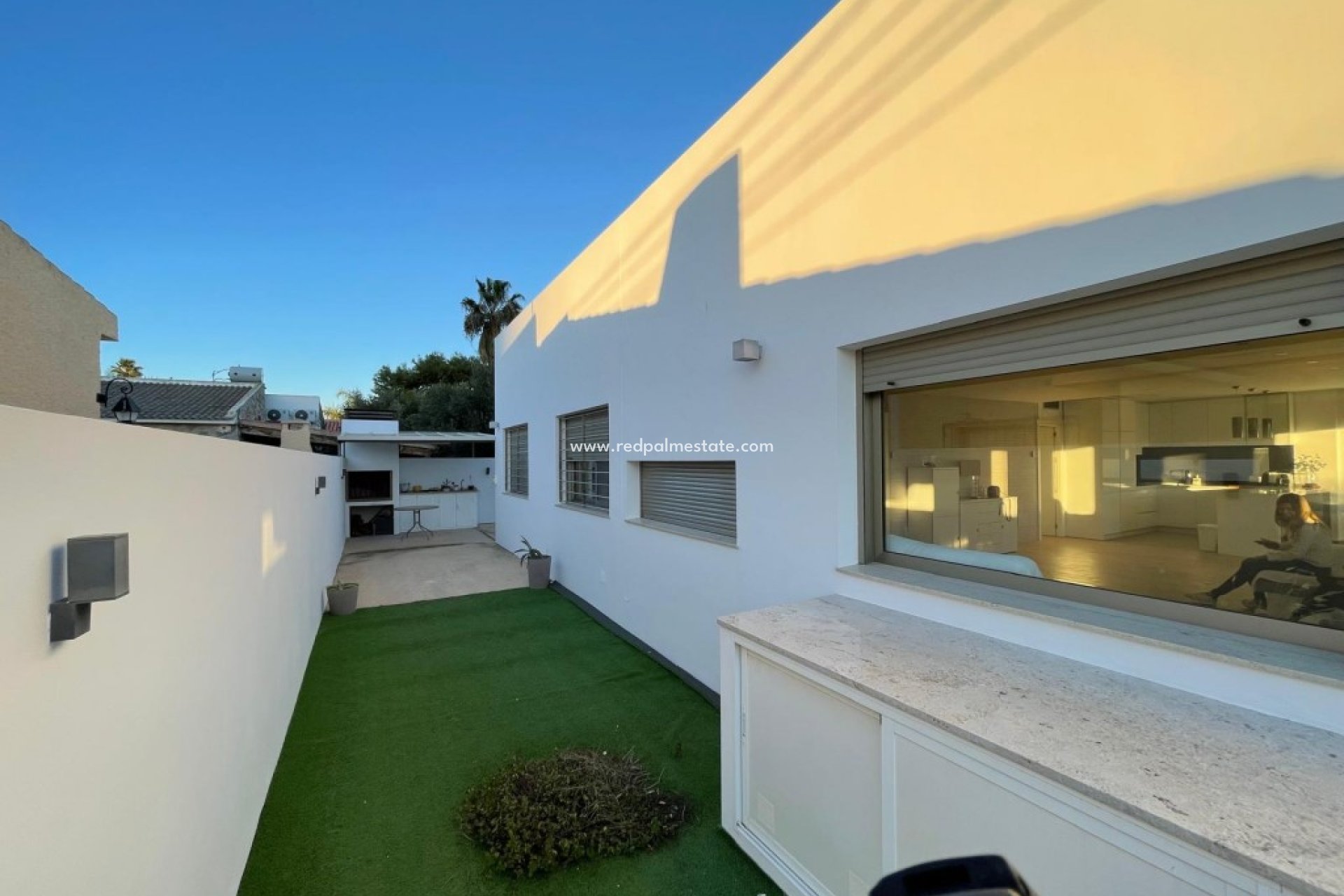 Resale - Villa -
Mar de Cristal - Mar de cristal